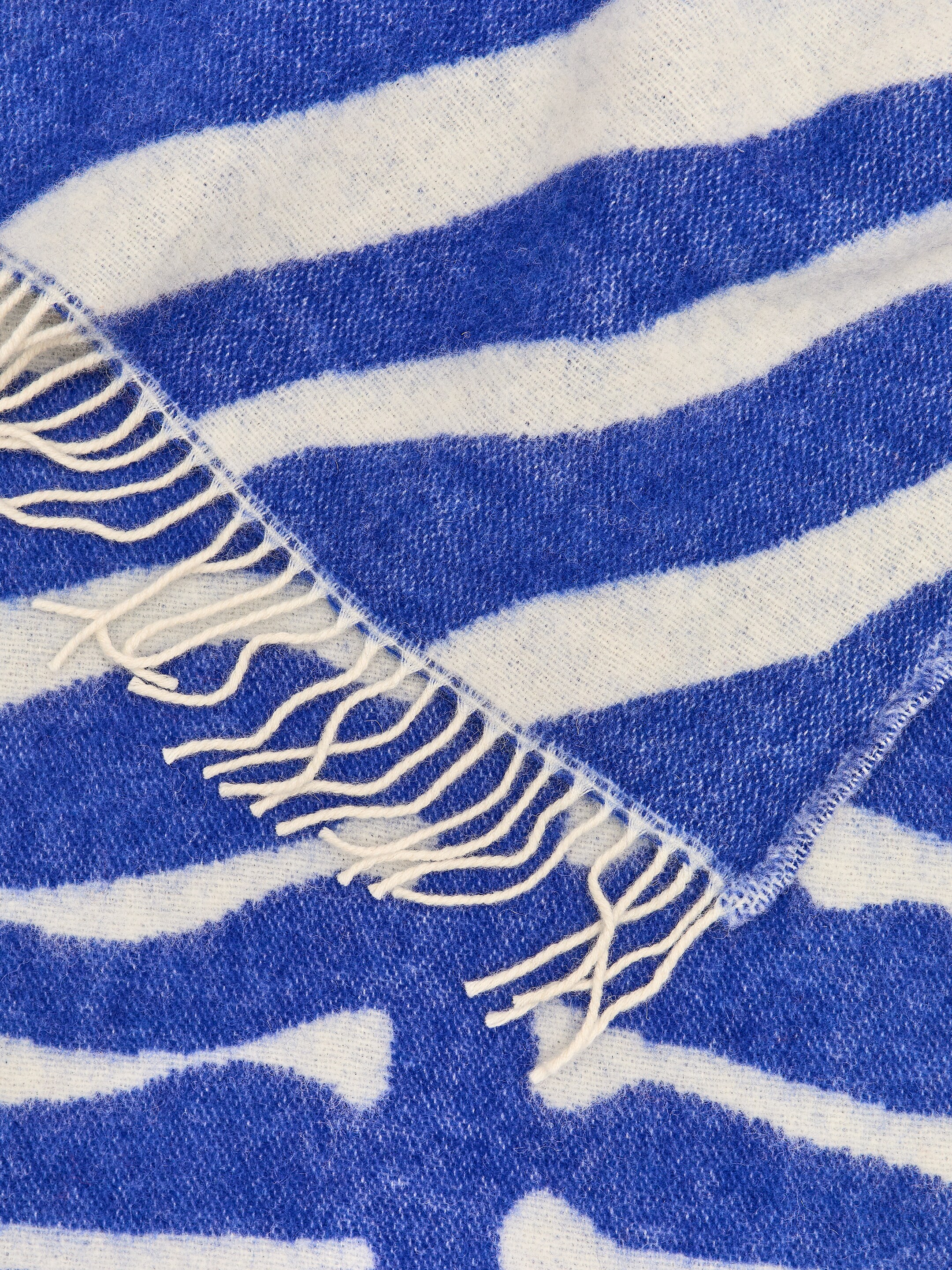 Zobacz większy obraz: Wełniany koc Klippan - Jasnoniebieski / Złamana biel | H&M PL 3