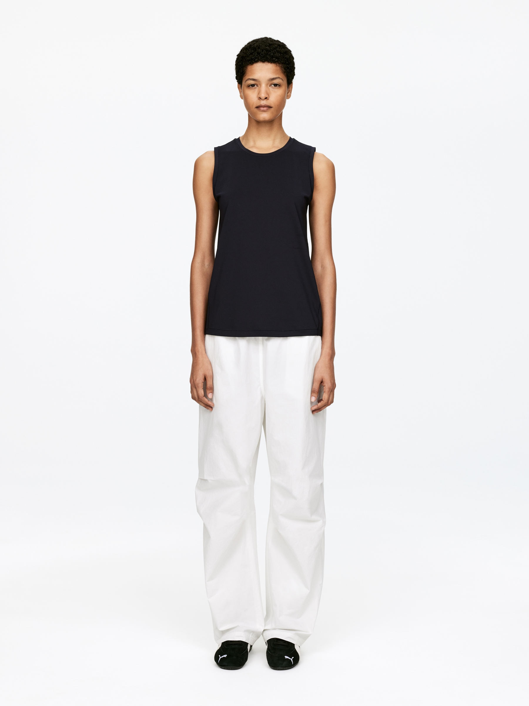 Active Tank Top - Dark Blue - Loose fit - Women - StillMedia/Lookbook - 6