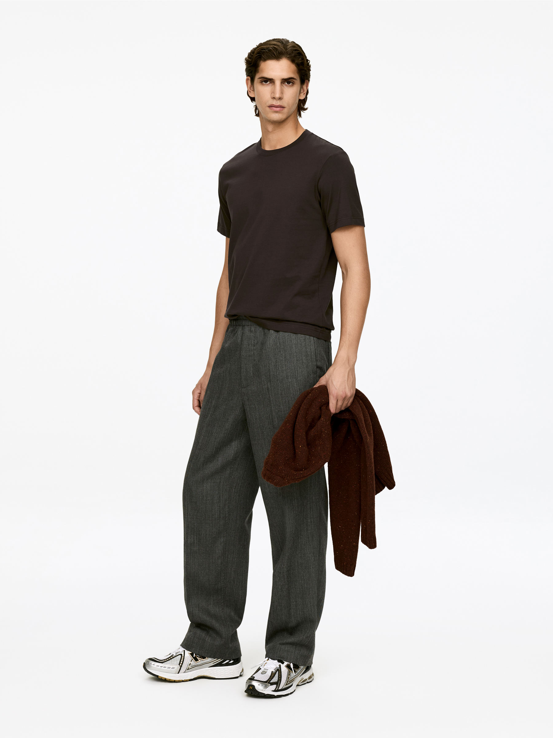 170 GSM Regular T-Shirt - Dark Brown - Regular fit - Men - StillMedia/Lookbook - 4