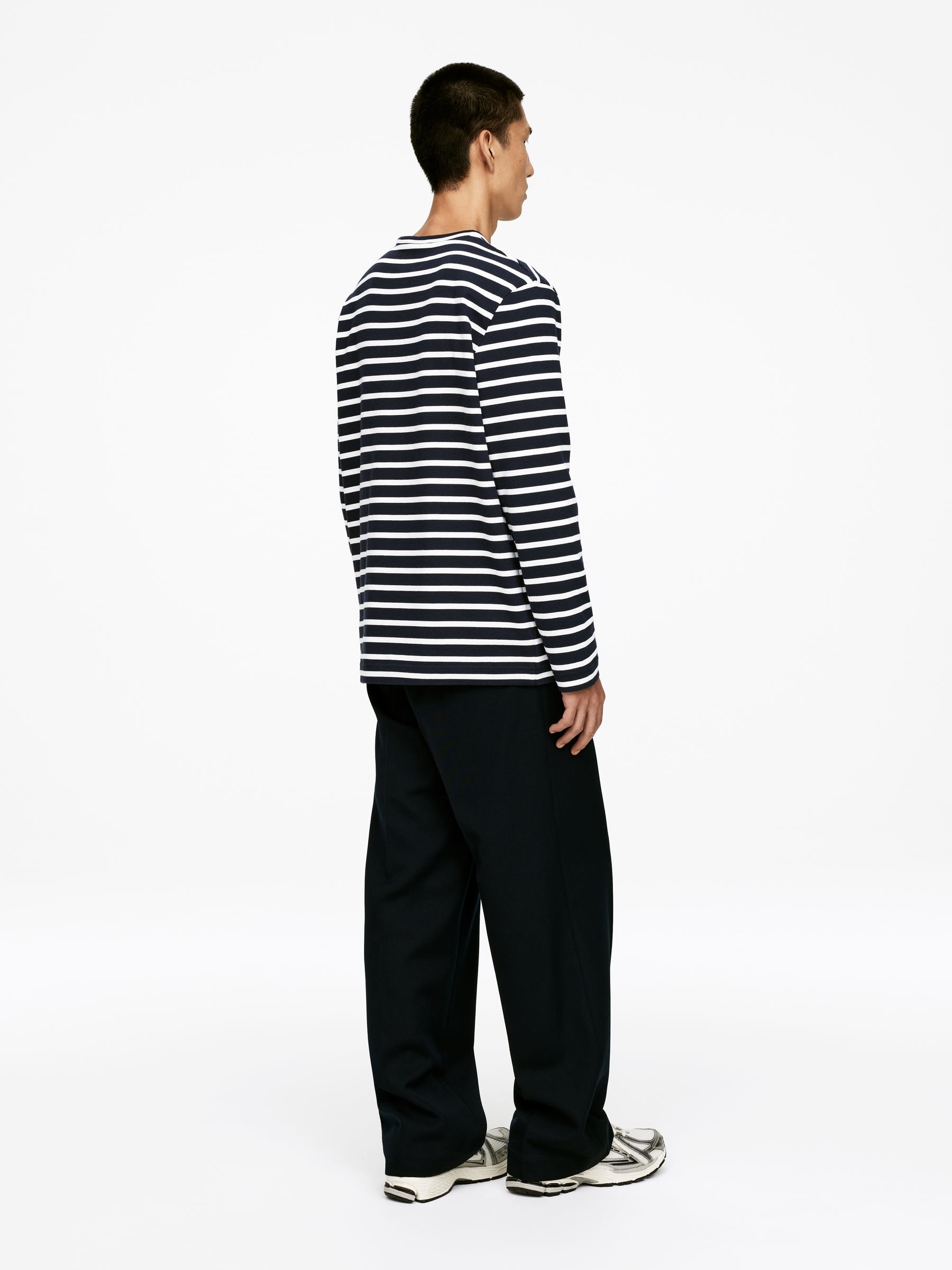 Long-Sleeve T-Shirt - Off White/Dark Blue - Regular fit - Men - StillMedia/Lookbook - 3