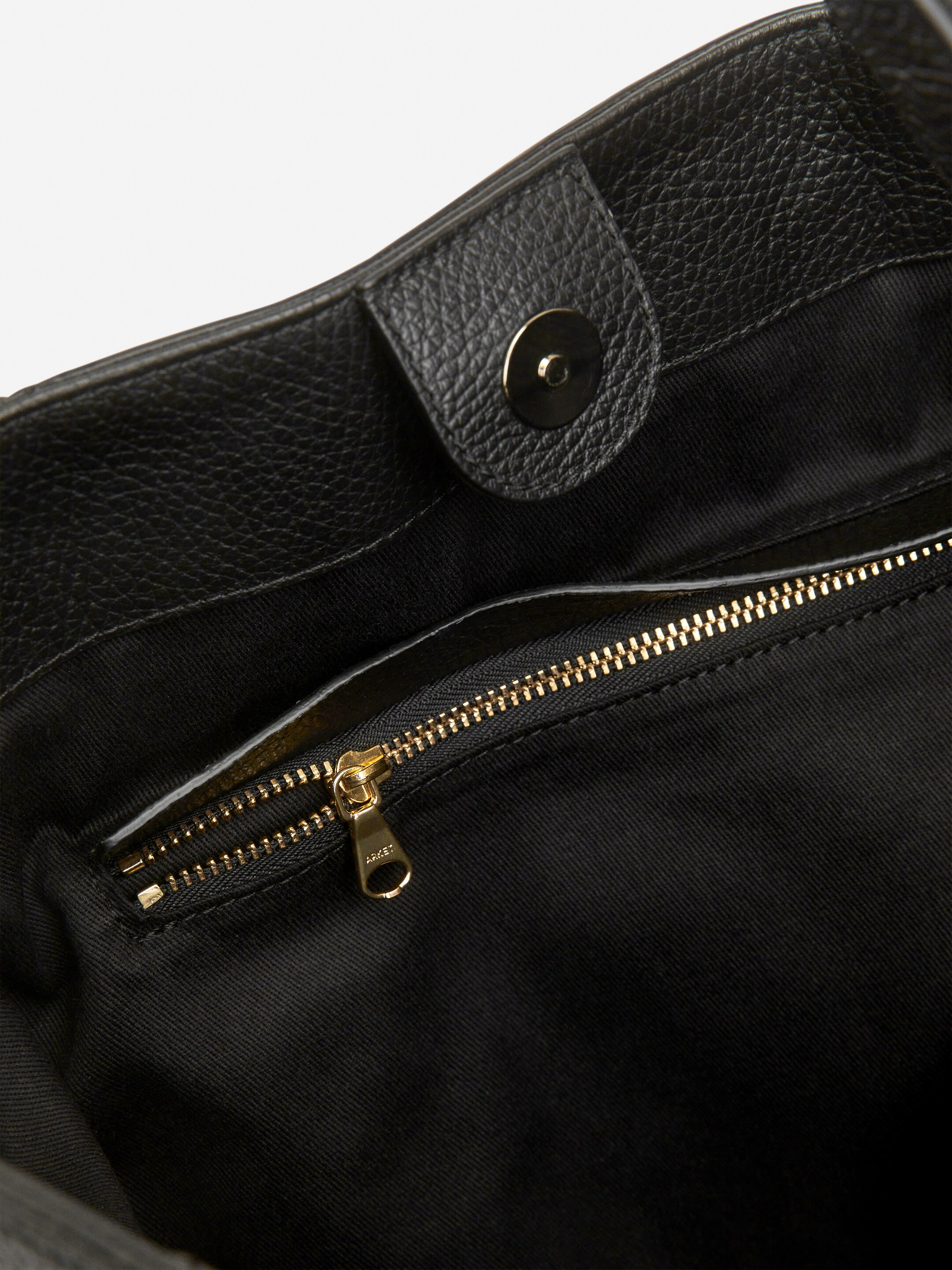 Größeres Bild ansehen: Bucket Bag aus Leder - Schwarz - Ladies | H&M DE 4