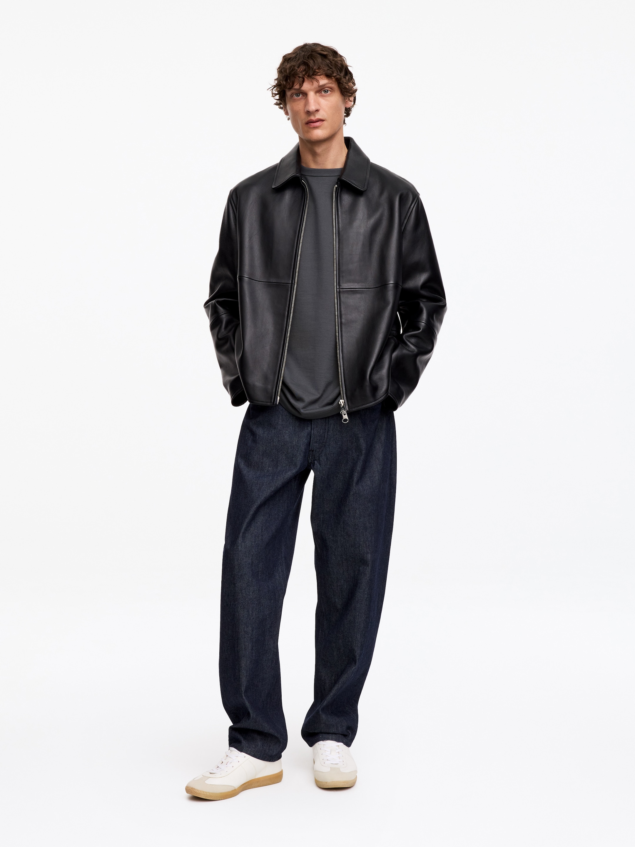 Oversize-T-Shirt, 270 GSM - Dunkelgrau - Relaxed Fit - Herren - StillMedia/Lookbook - 11