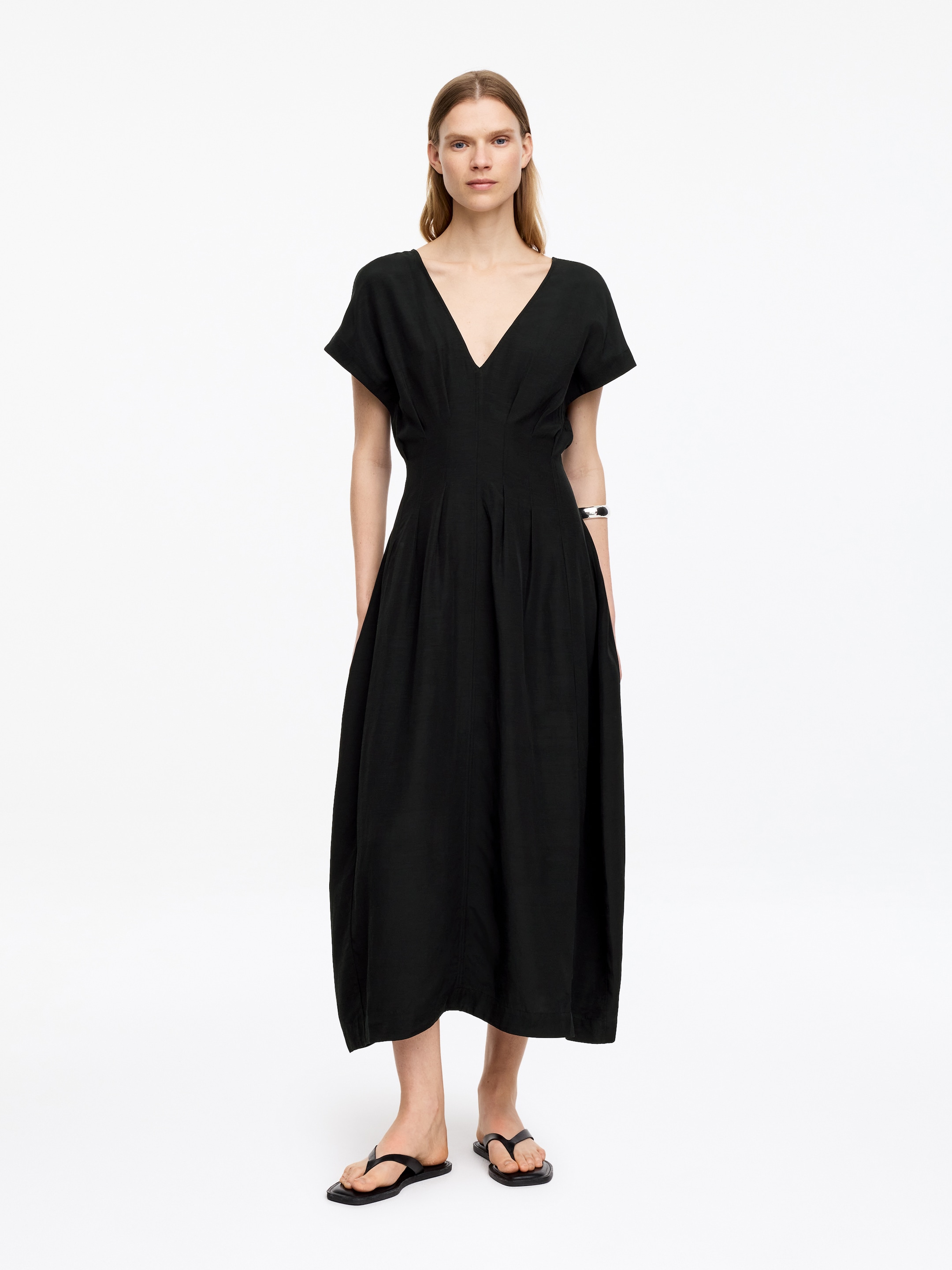 Robe à taille plissée et col en V-#191919-18863
