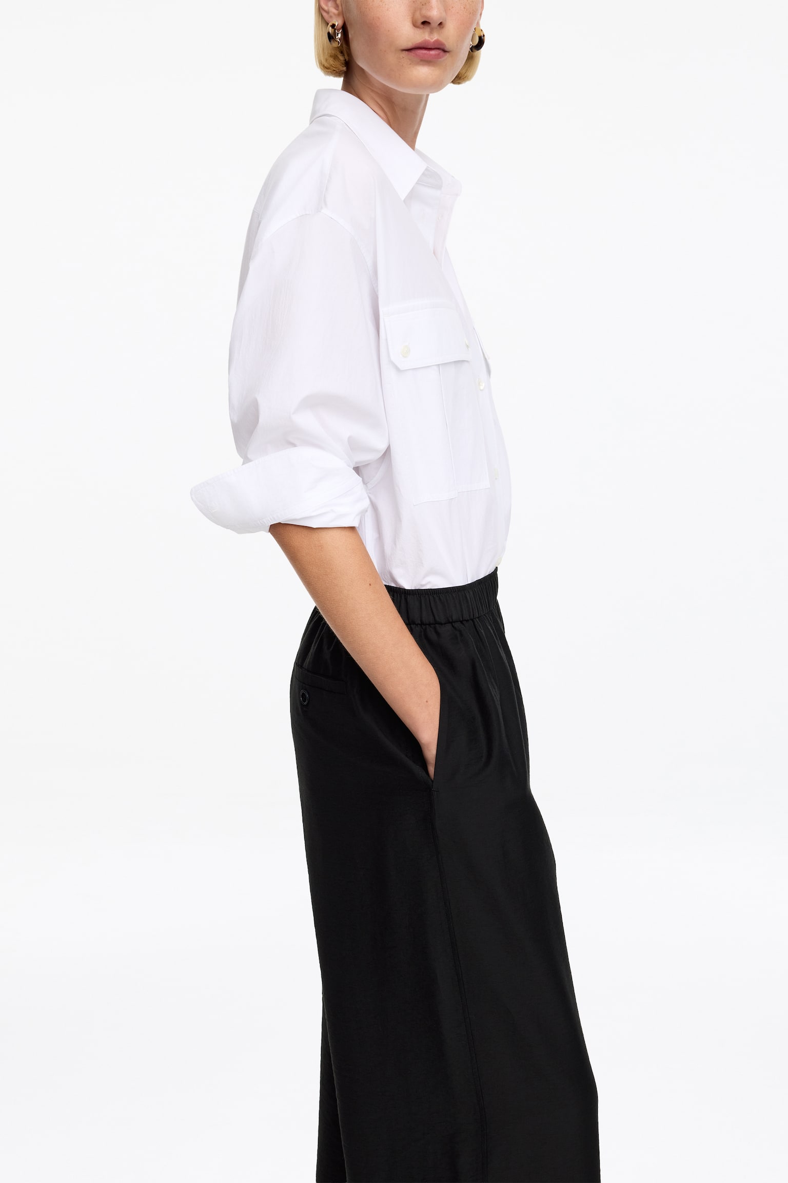 Byxa med lös passform - Svart - 3