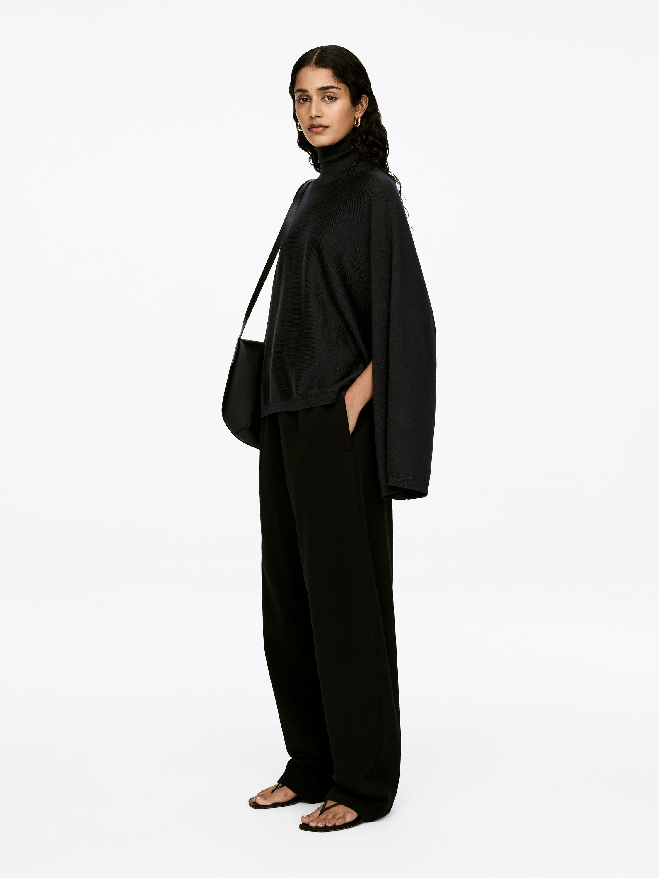 Roll-Neck Merino Jumper - Black - Loose fit - Women - StillMedia/Lookbook - 3
