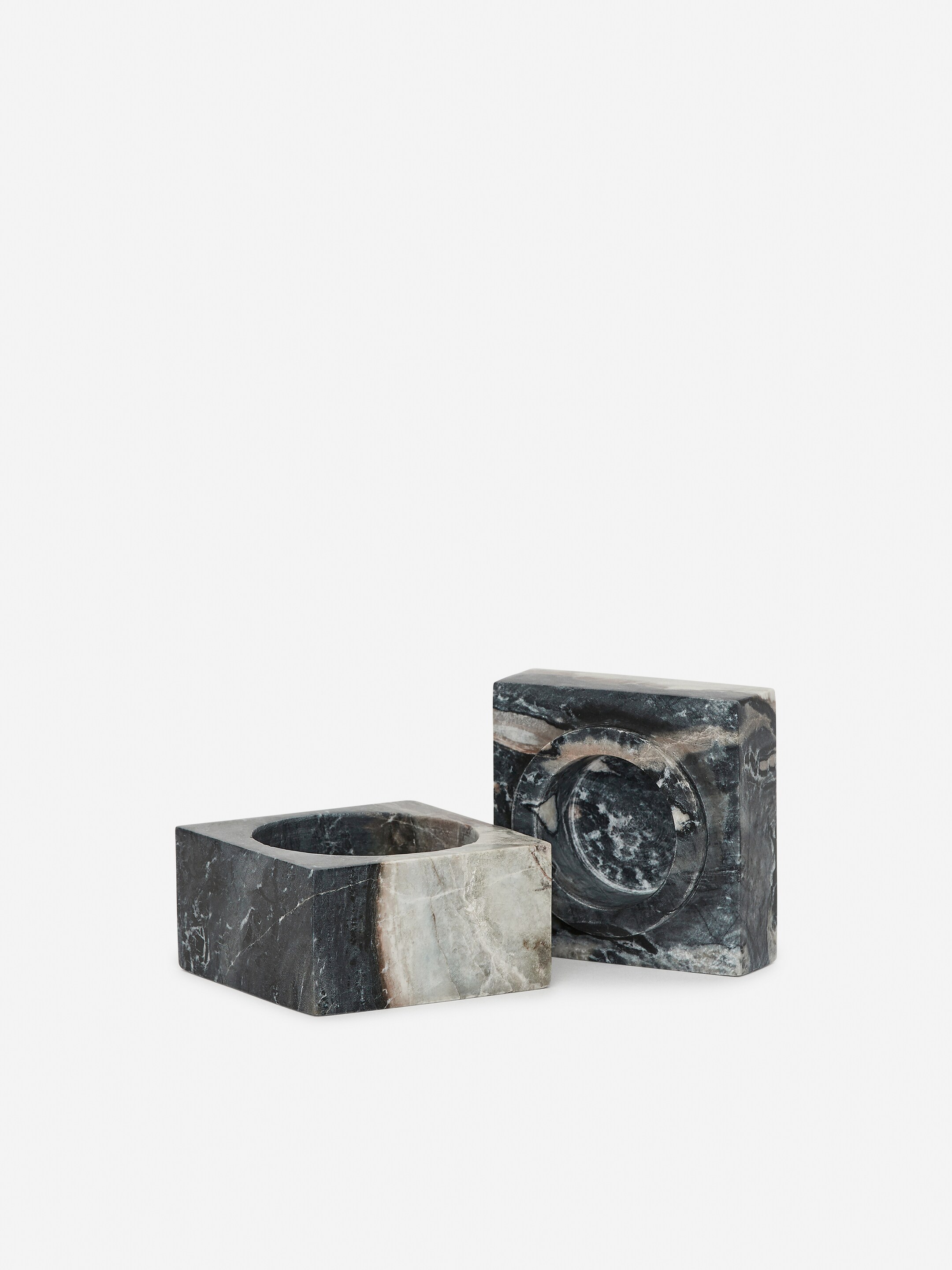 Grösseres Bild ansehen: Marmordose - Grau - HOME | H&M CH 2