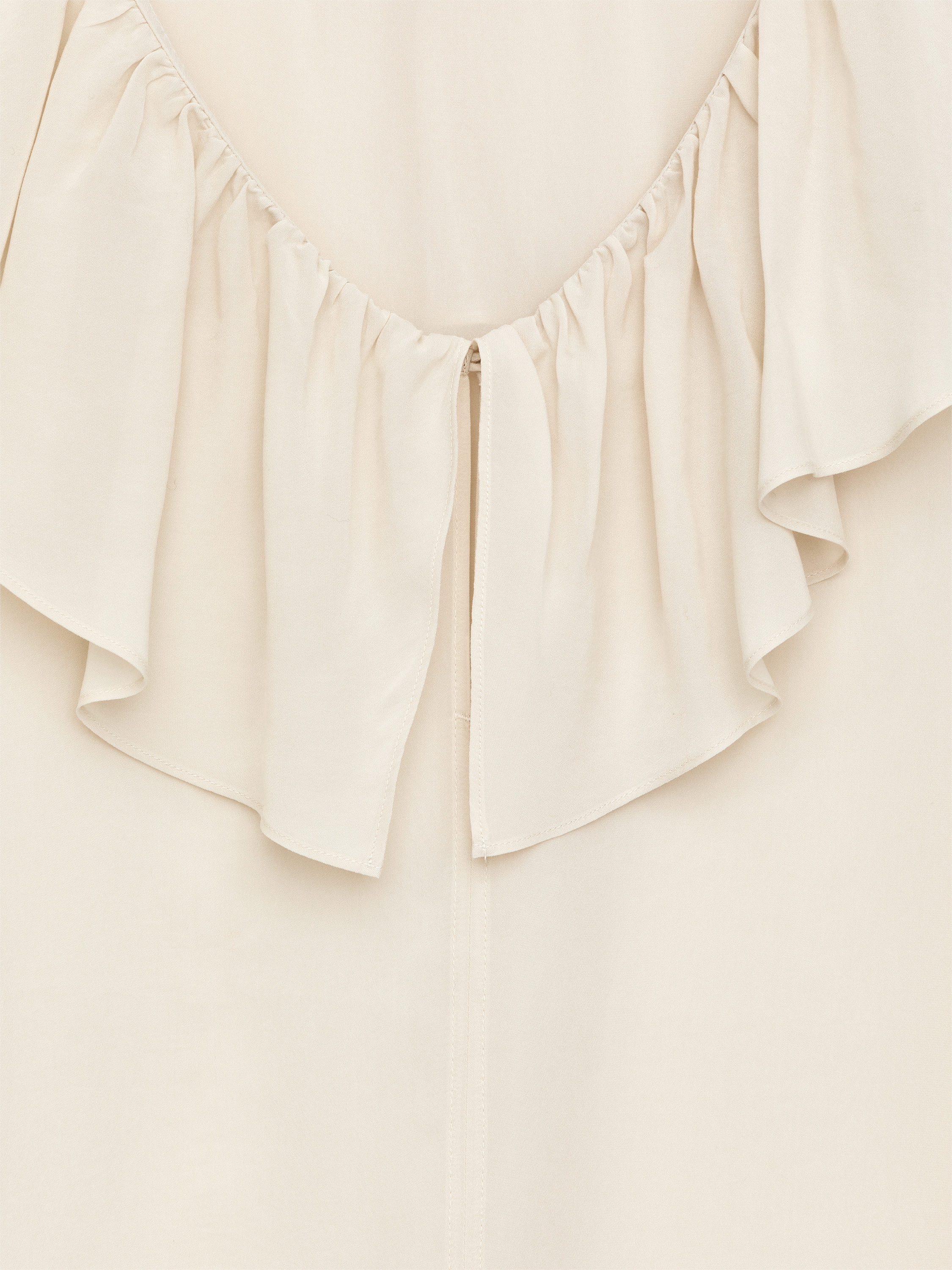 Frill-Collar Blouse - Off White - Regular fit - Women - StillMedia/DescriptiveDetail - 1