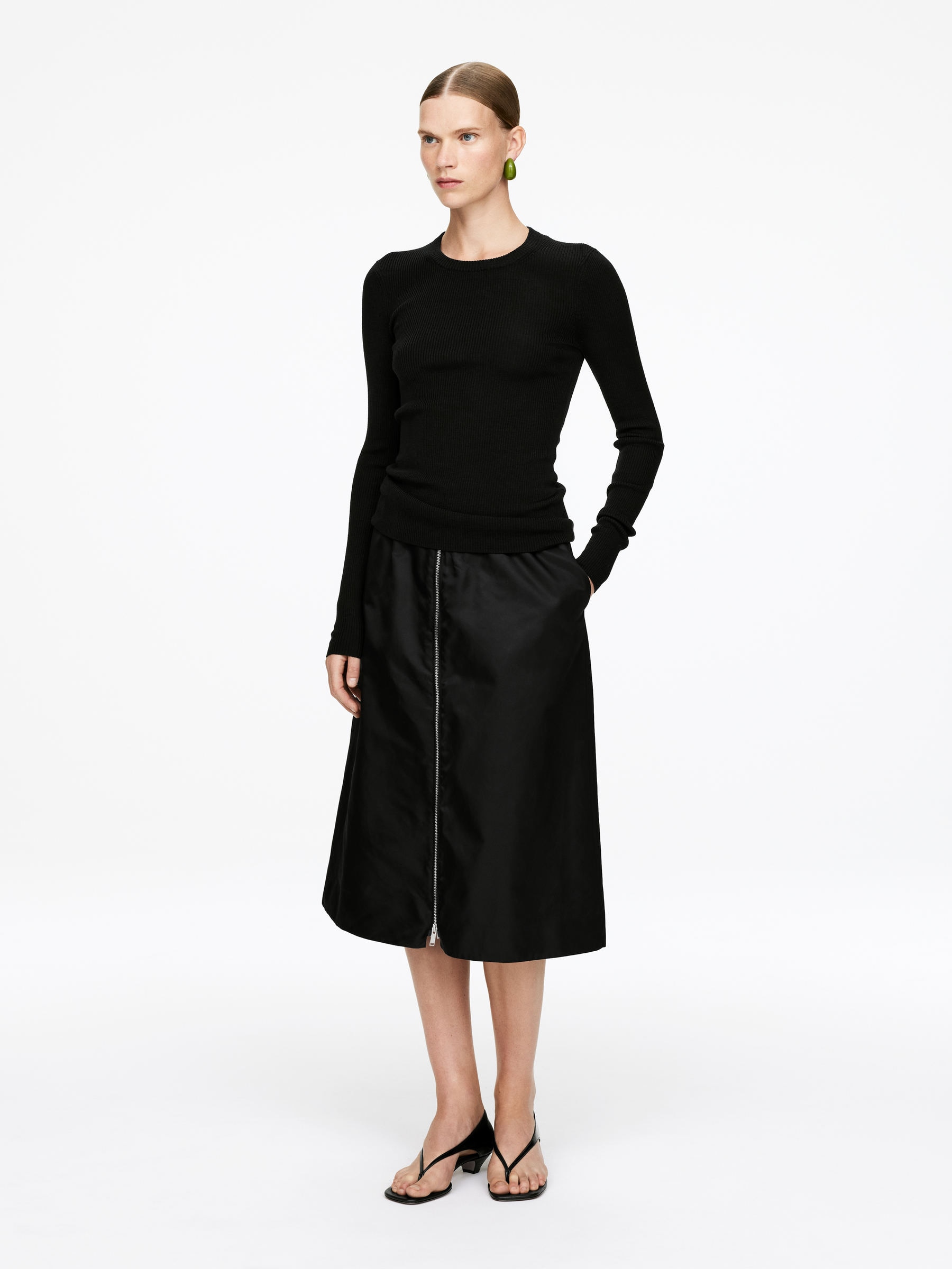 Rib-Knit Merino Top - Black - Slim fit - Women - StillMedia/Lookbook - 8