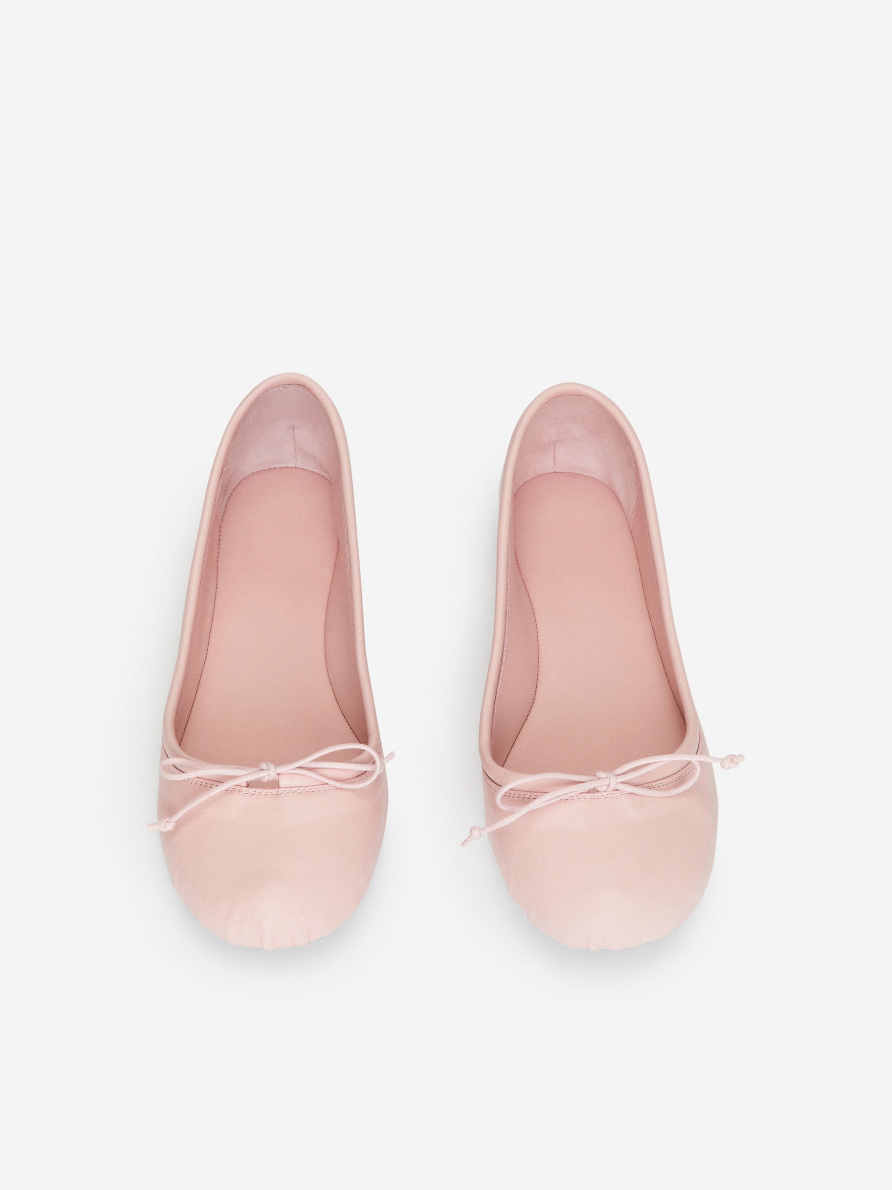 Sporty Ballet Flats - Pink - Women - StillMedia/DescriptiveStillLife - 2