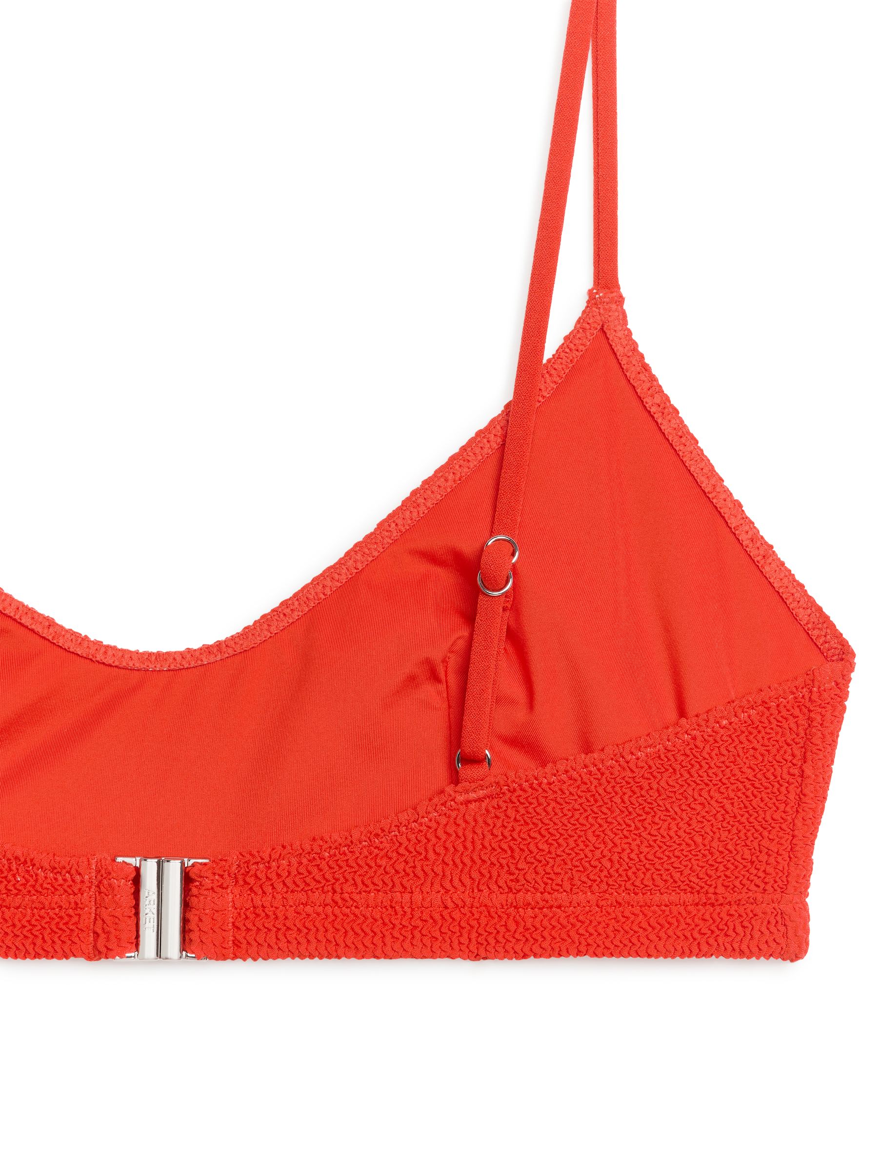 Crinkle Bikini Top - Tomato Red - Women - StillMedia/DescriptiveStillLife - 2