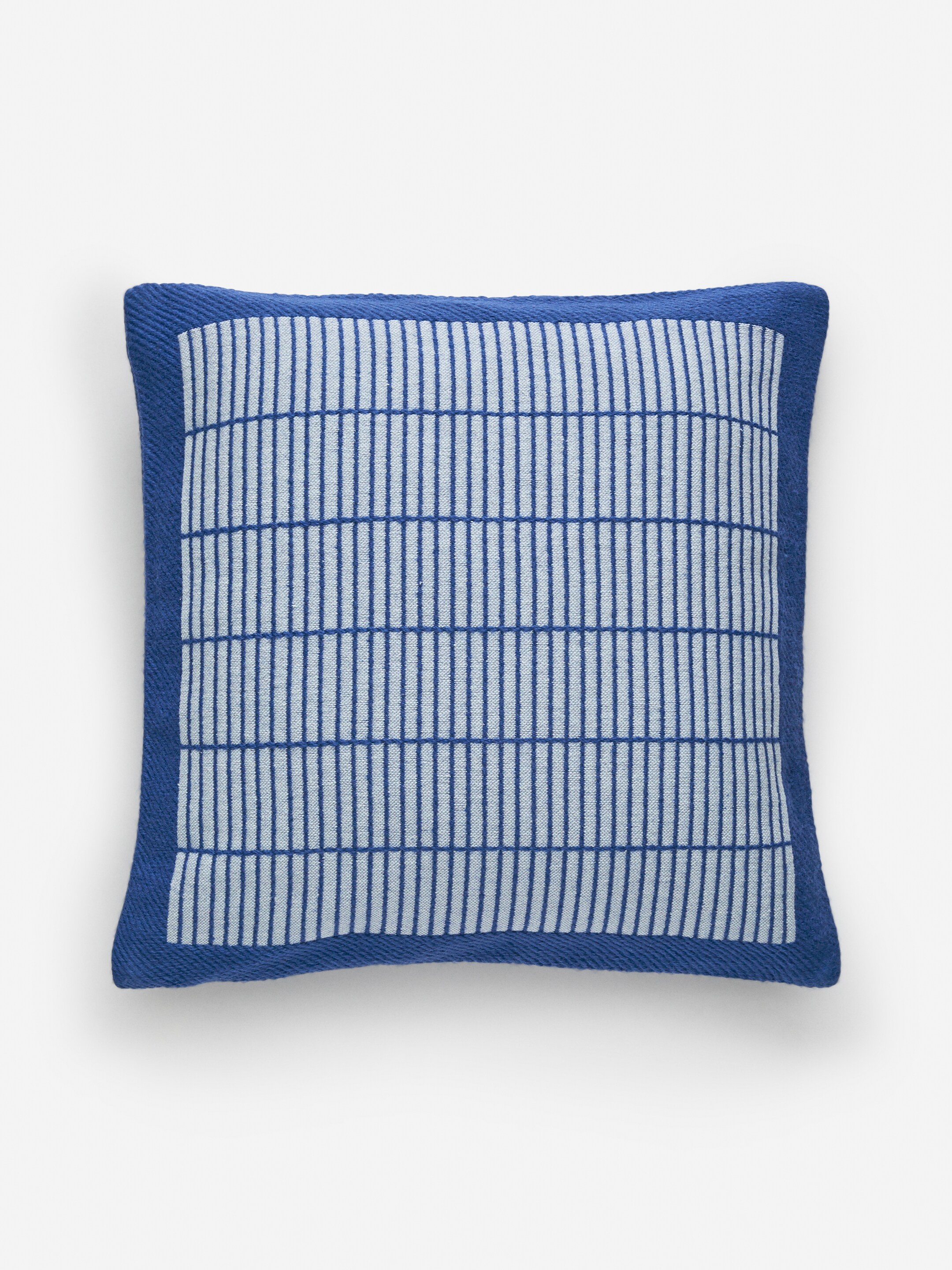 Visa större bild: Kuddfodral i ull och bomull 50 x 50 cm - Blå - Home All | H&M FI 2