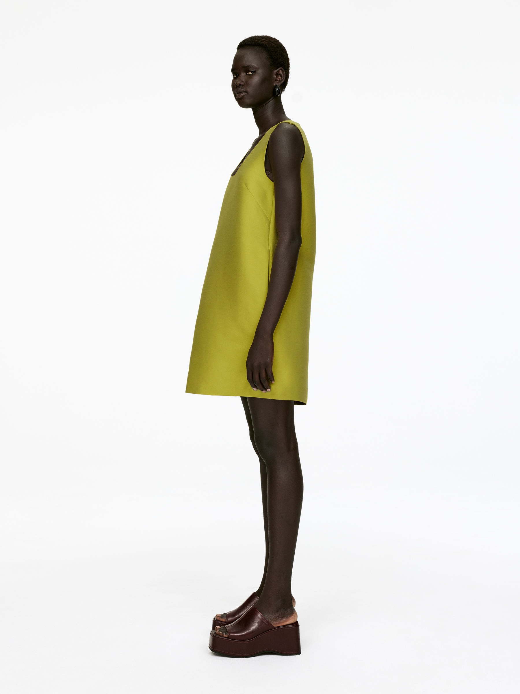 Sculptural Mini Dress - Green - Regular fit - Women - StillMedia/Lookbook - 6