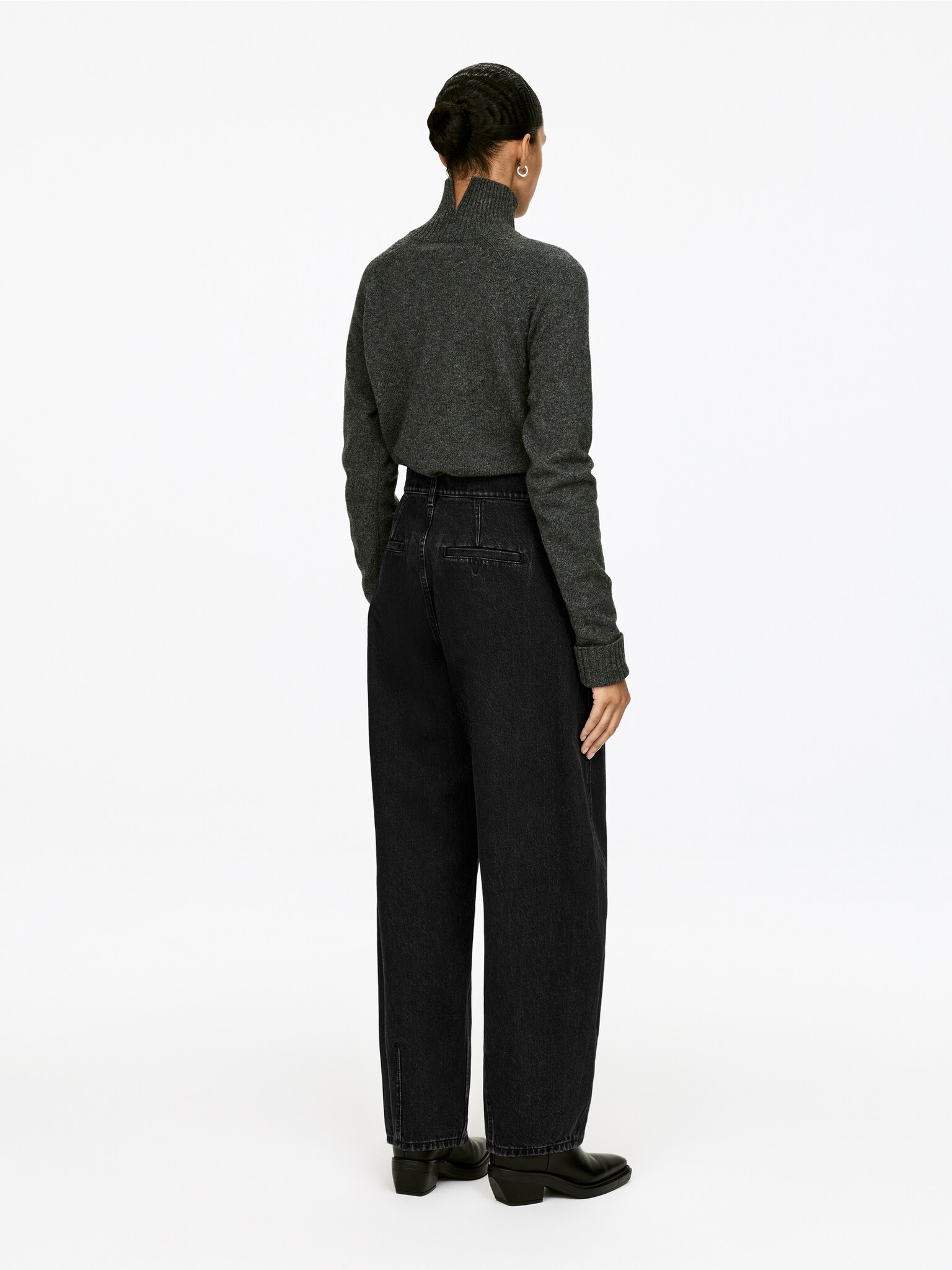 Barrel-Leg Jeans - Grey - 4