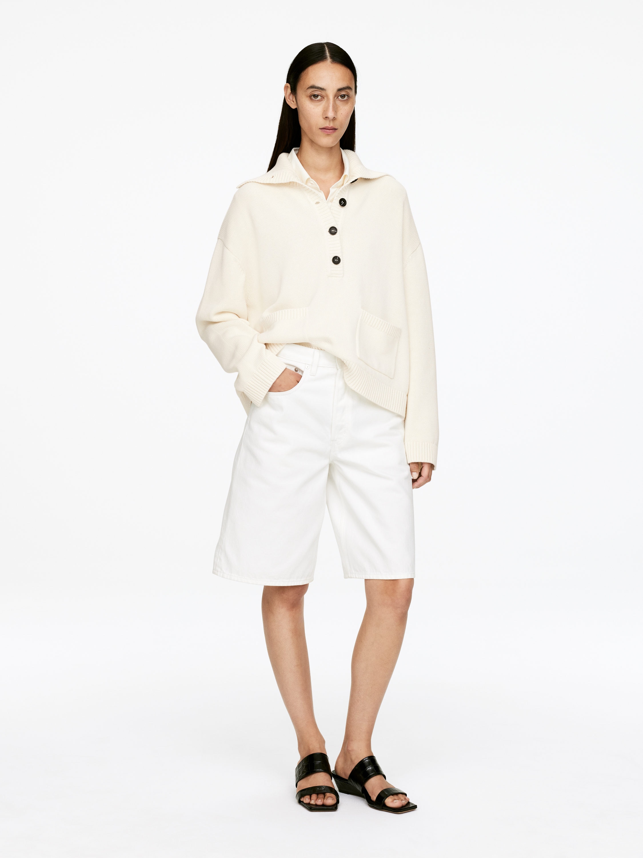 High-Neck Jumper - Light Beige - Loose fit - Women - StillMedia/Lookbook - 6