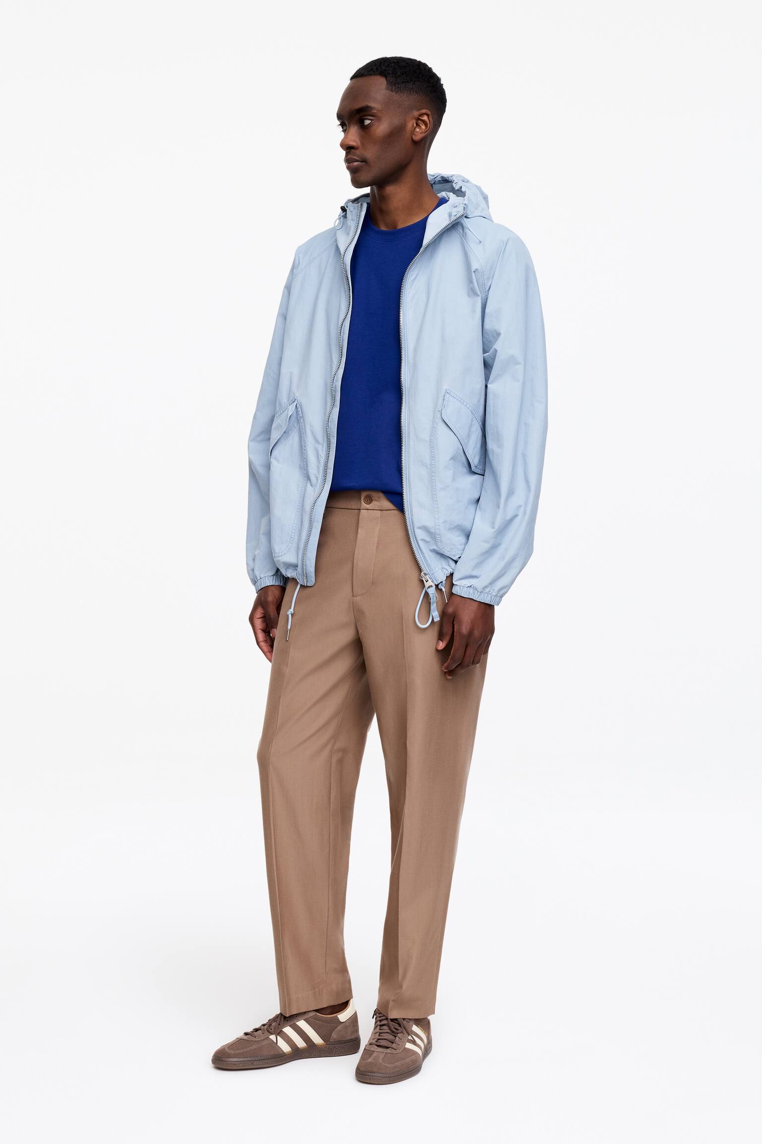 220 GSM Relaxed T-Shirt - Blå/Khakigrön/Brun/Vit/Svart/Ljusgråmelerad/Mörkbrun/Khakigrön - 3