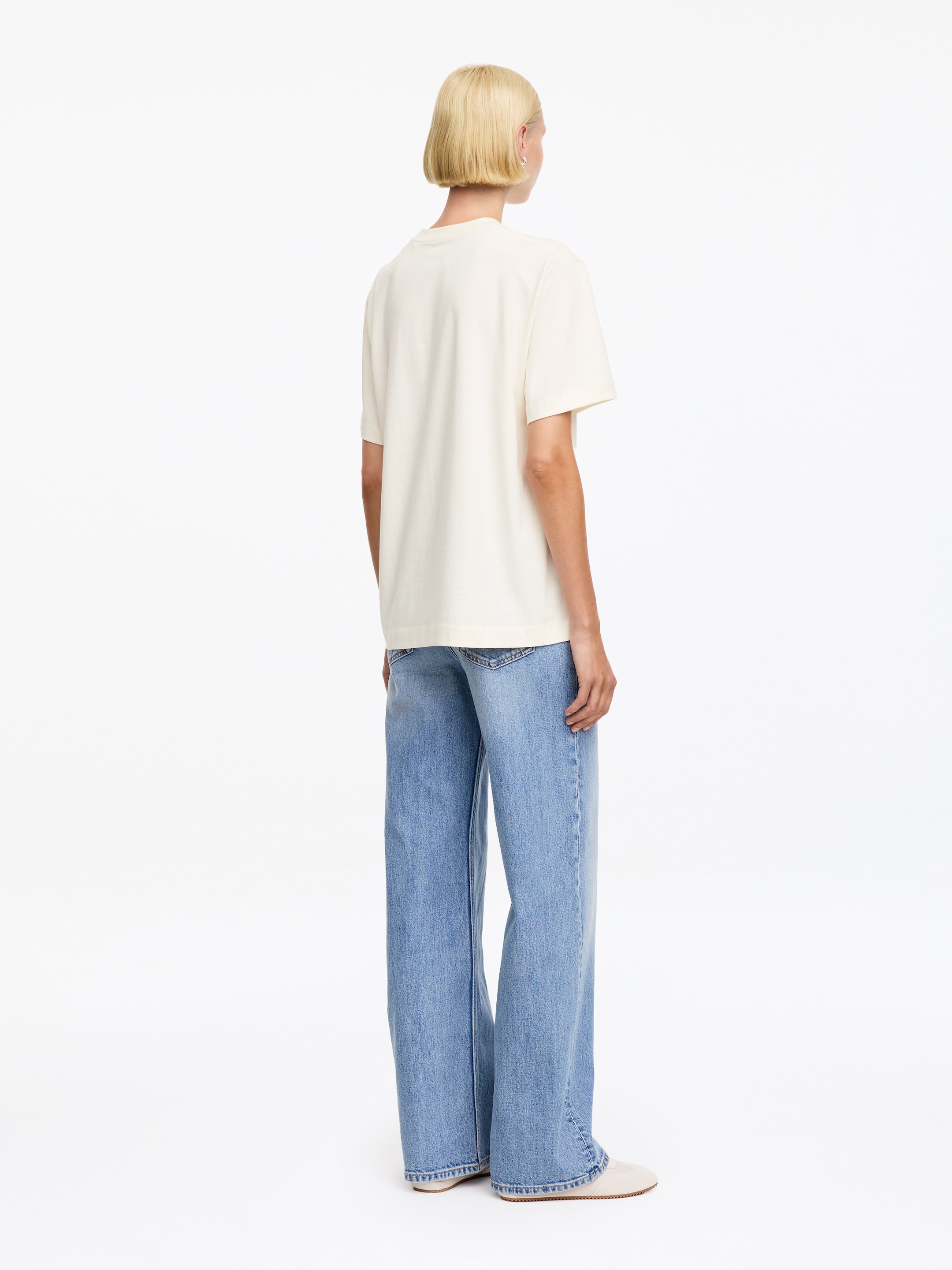 ARKET CAFÉ Printed T-Shirt - Off White/Blue - Loose fit - Café - StillMedia/Lookbook - 7
