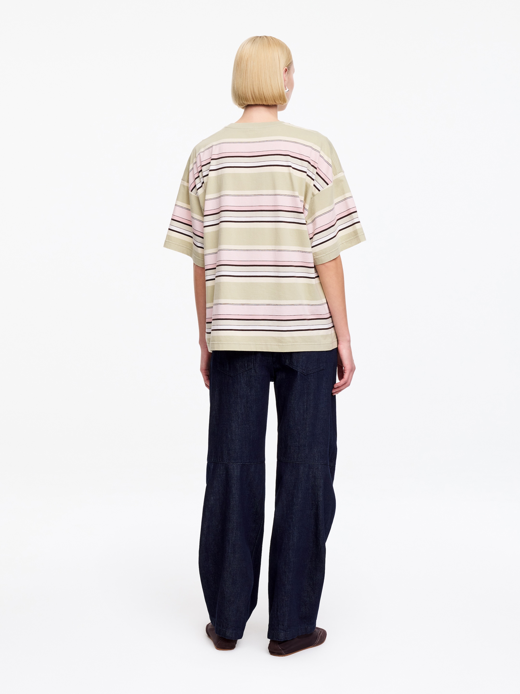 T-shirt oversize - Vert kaki/Rose - Oversized - Femme - StillMedia/Lookbook - 3