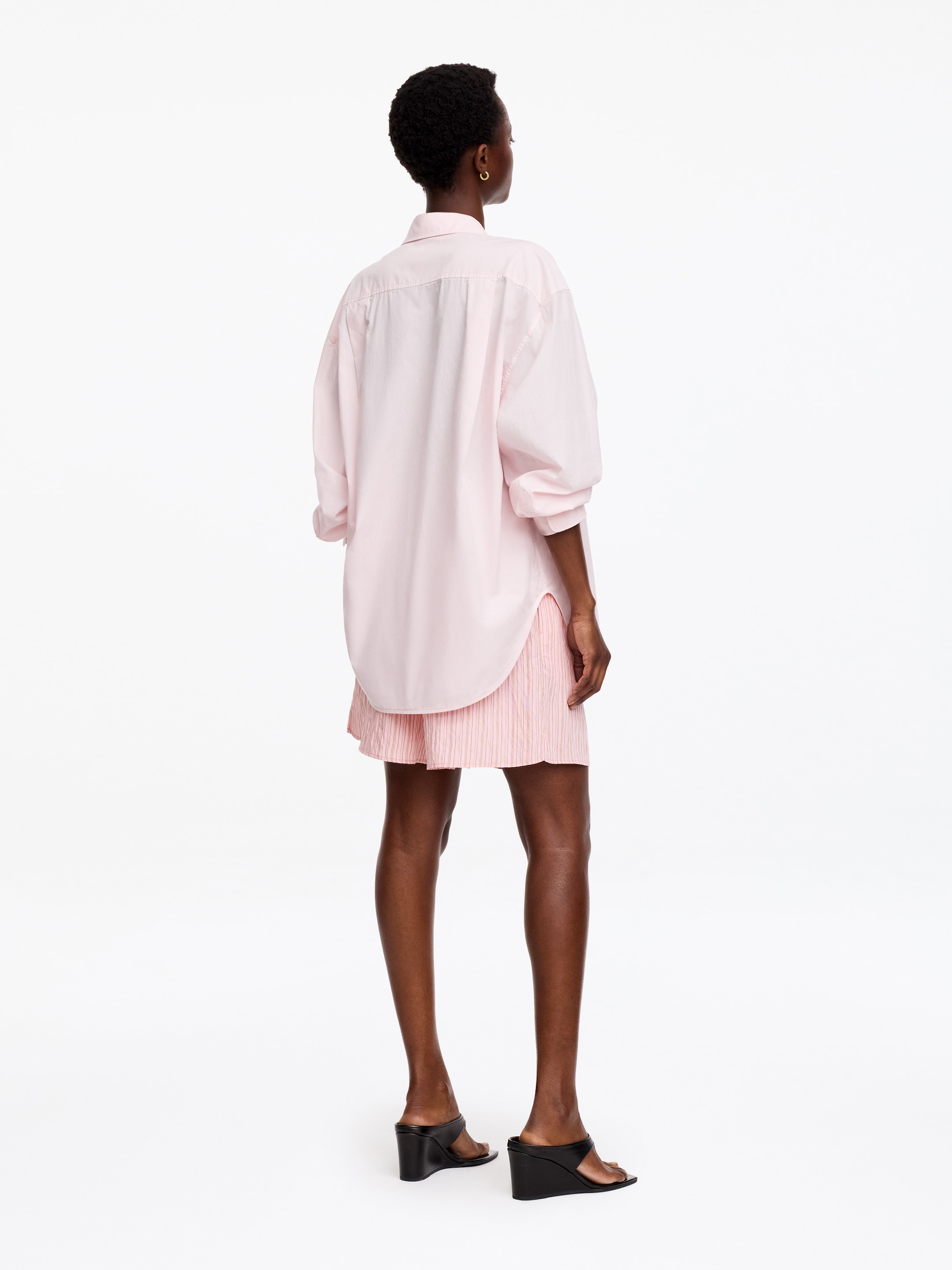 Relaxed Shorts - Pink/Striped - Relaxed fit - Women - StillMedia/Lookbook - 3
