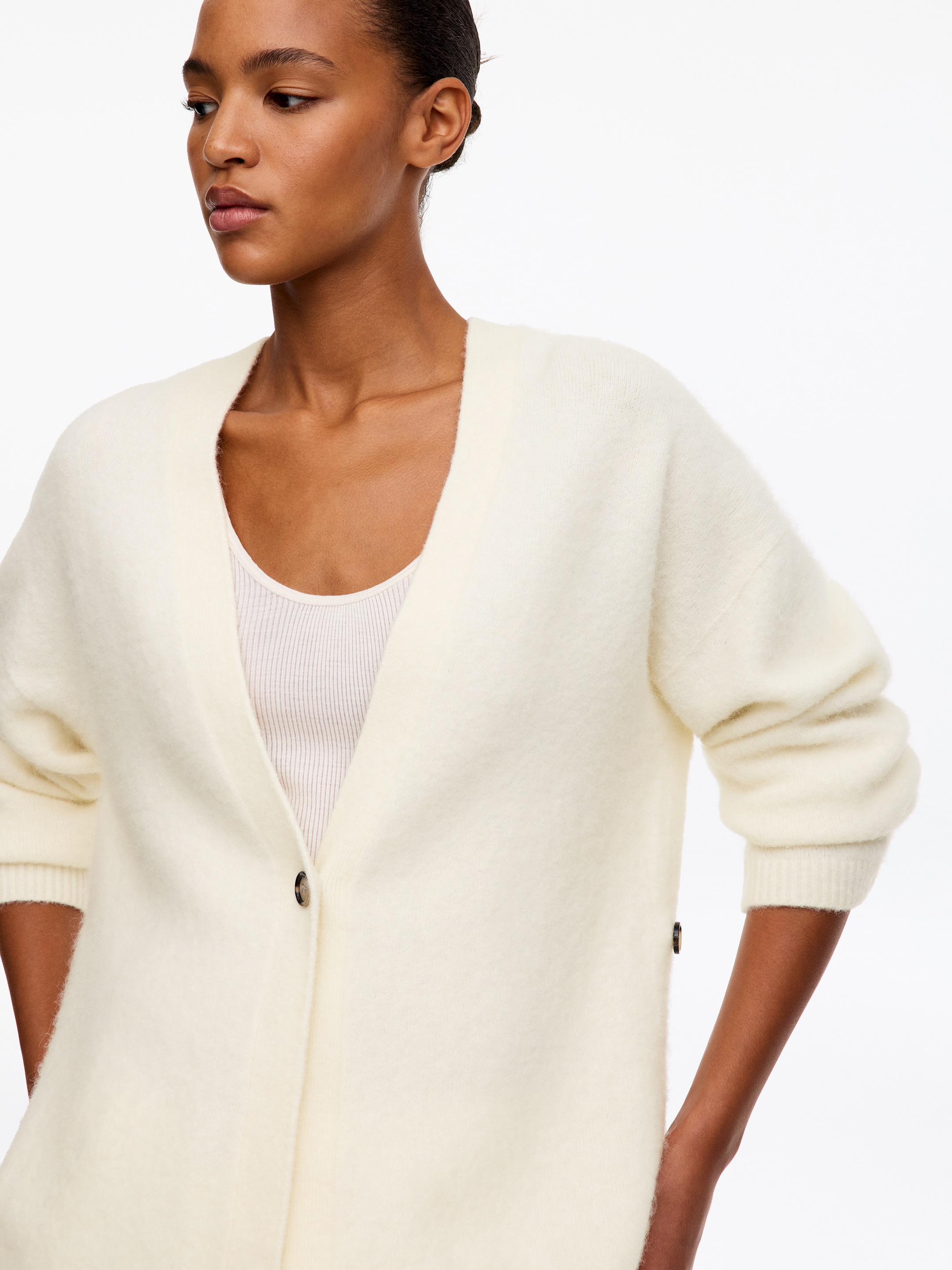 Alpaca-Wool Blend Cardigan - Off White - Regular fit - women - StillMedia/Lookbook - 8
