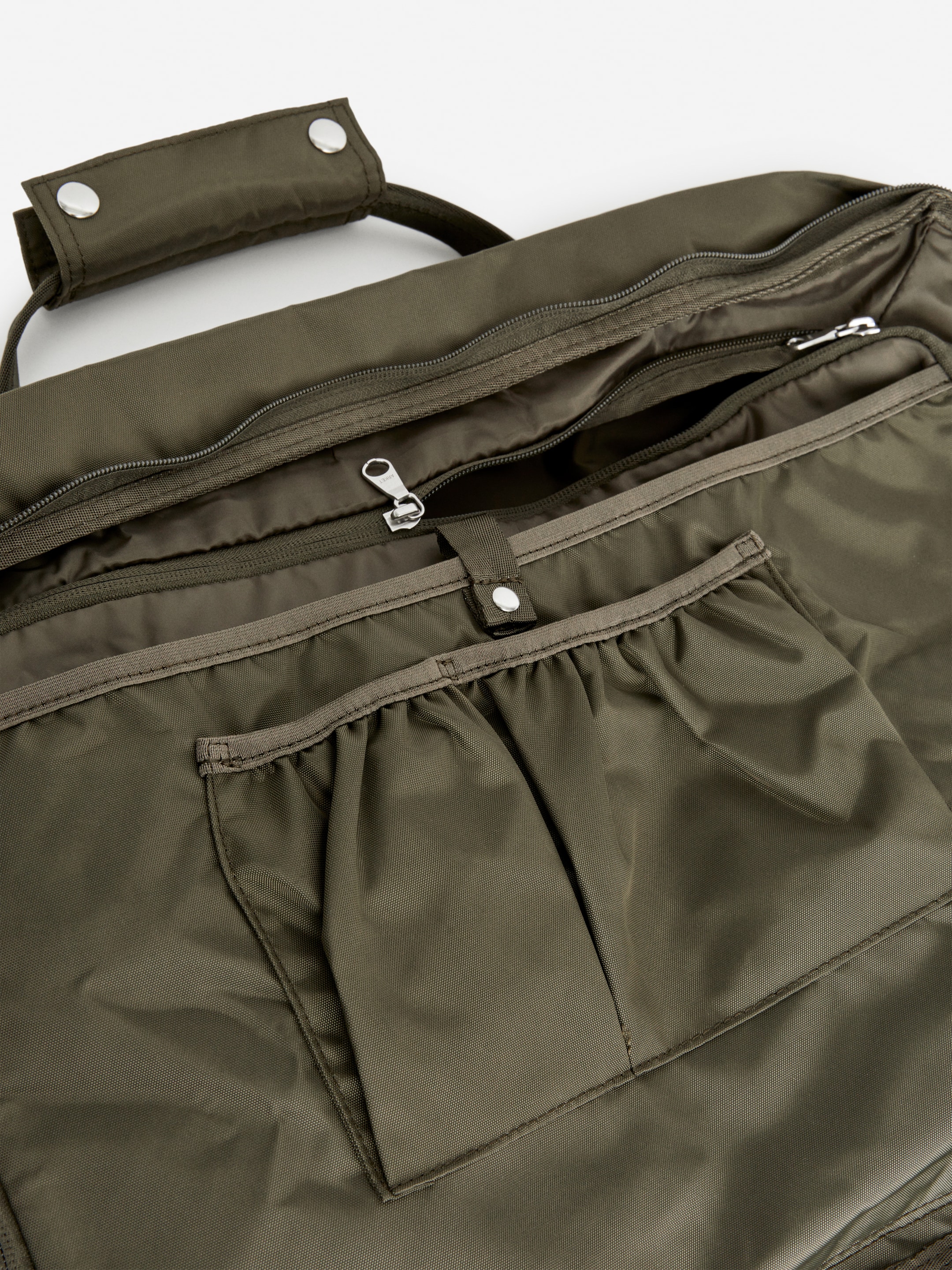 View larger image: 72-Hour 3-Way Duffle Bag - Khaki Green - Men | H&M GB 4