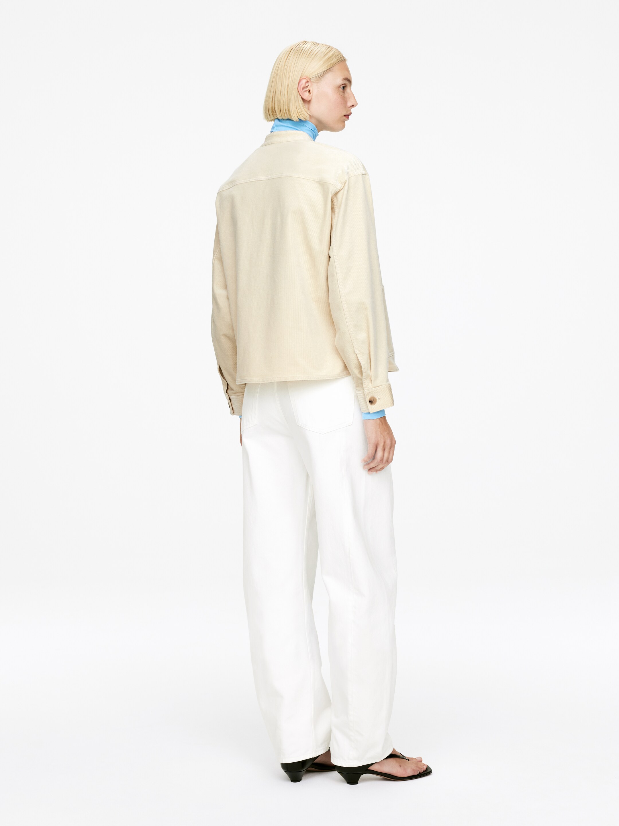 Ver imagen más grande: Sobrecamisa de pana - Beige claro - MUJER | H&M ES 4