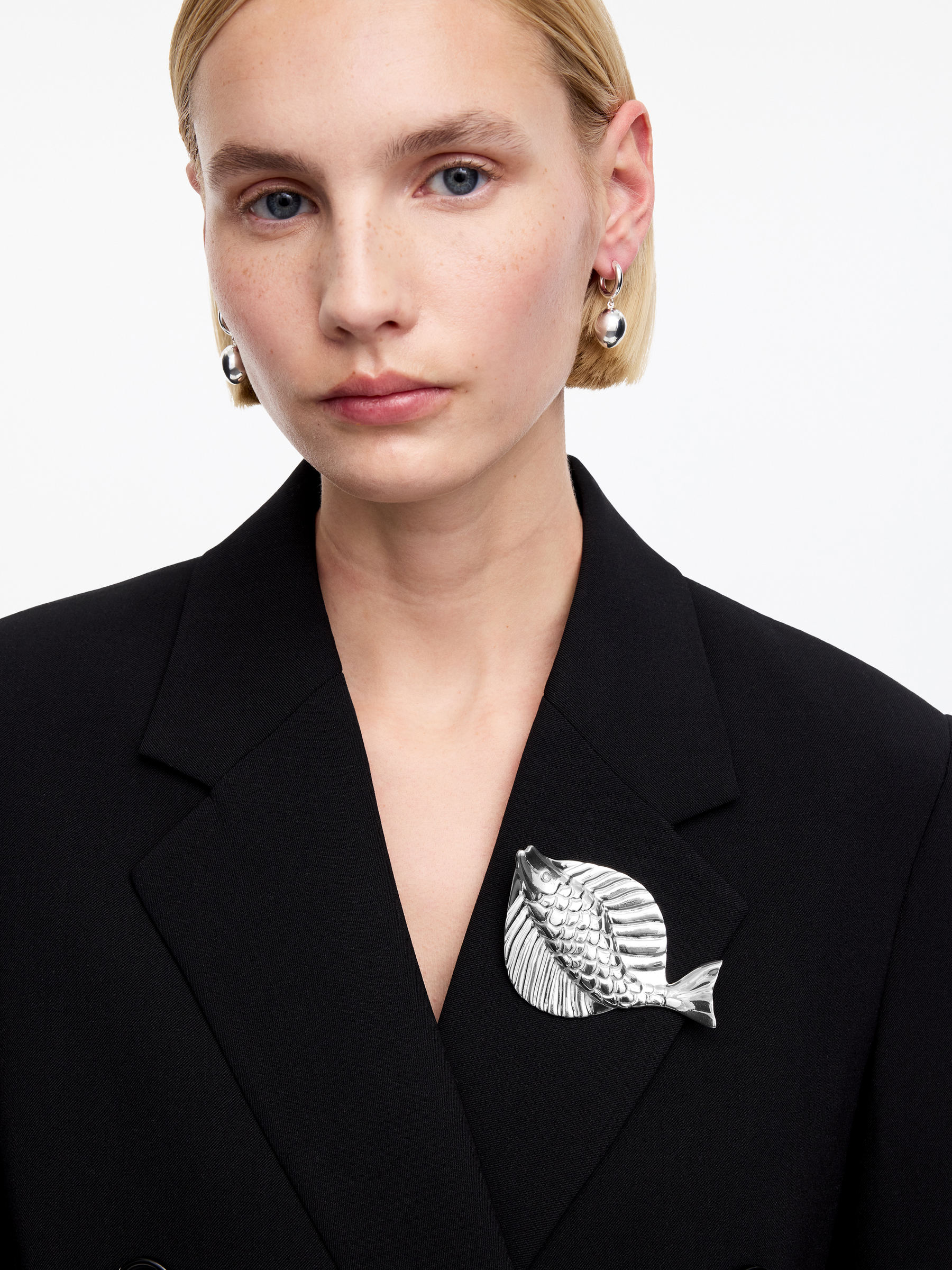 Spilla a forma di pesce placcata argento - Argento - Women - StillMedia/Lookbook - 3