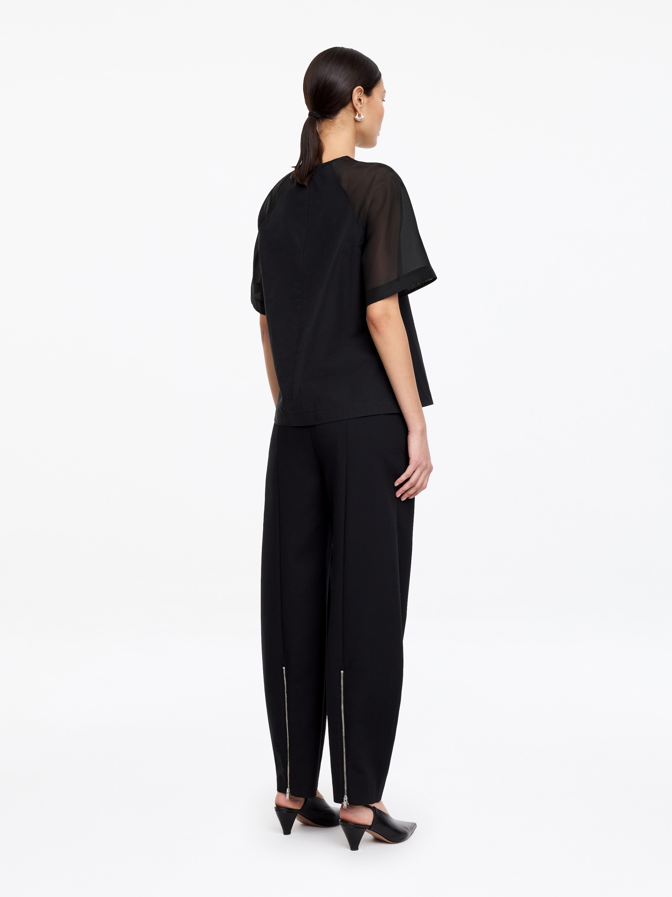 Cotton-Silk Top - Black - Relaxed fit - Women - StillMedia/Lookbook - 5
