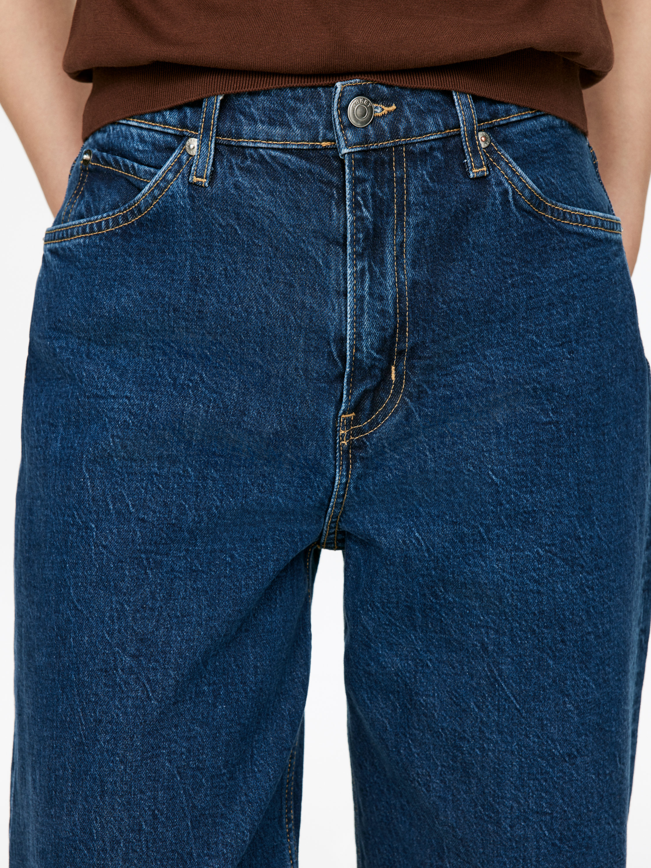 LUPINE Flared Jeans - Dark Blue - Slim fit - Women - StillMedia/Lookbook - 11