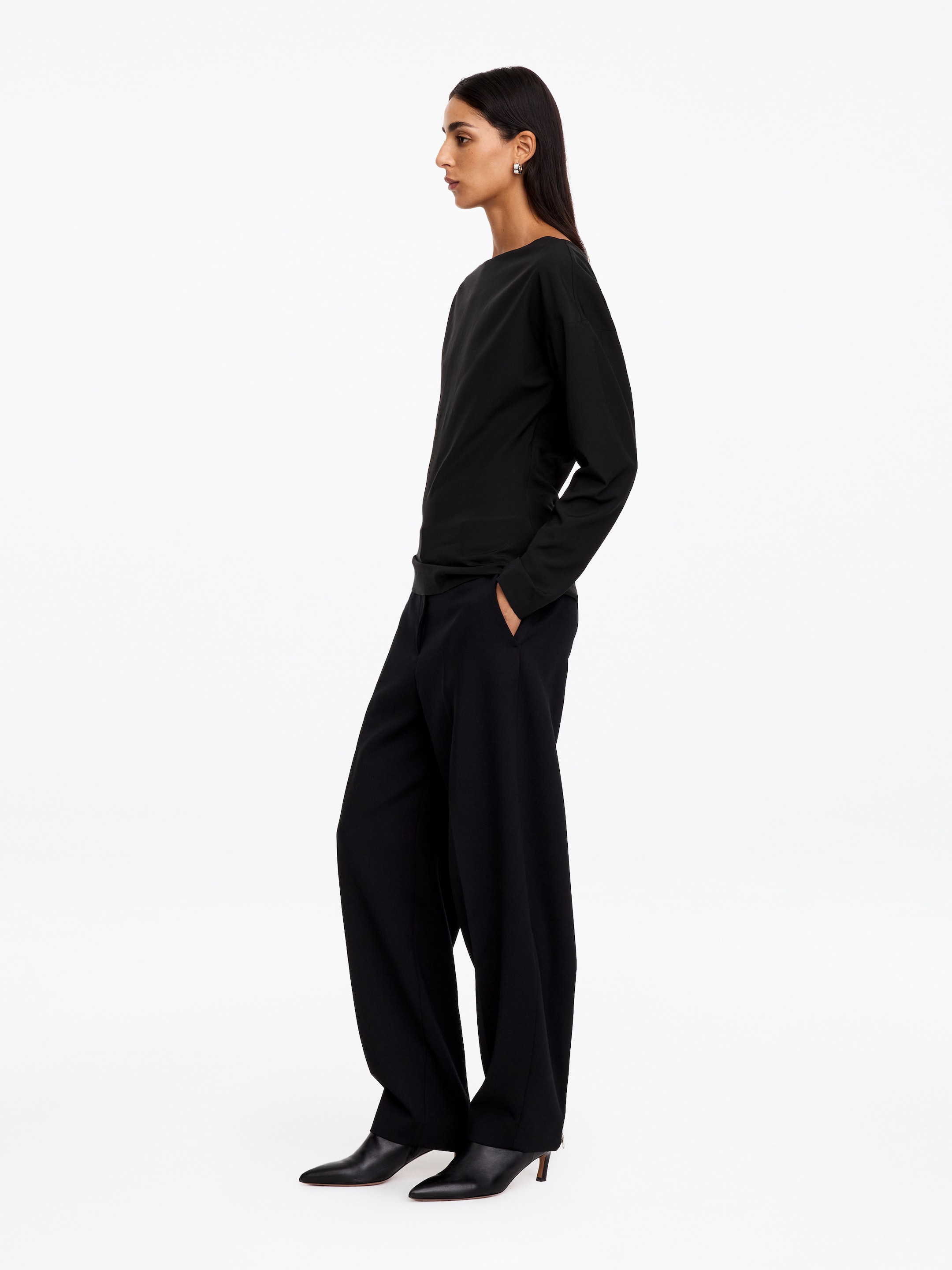 Top con hombros descubiertos - Negro - Corte estándar - women - StillMedia/Lookbook - 2