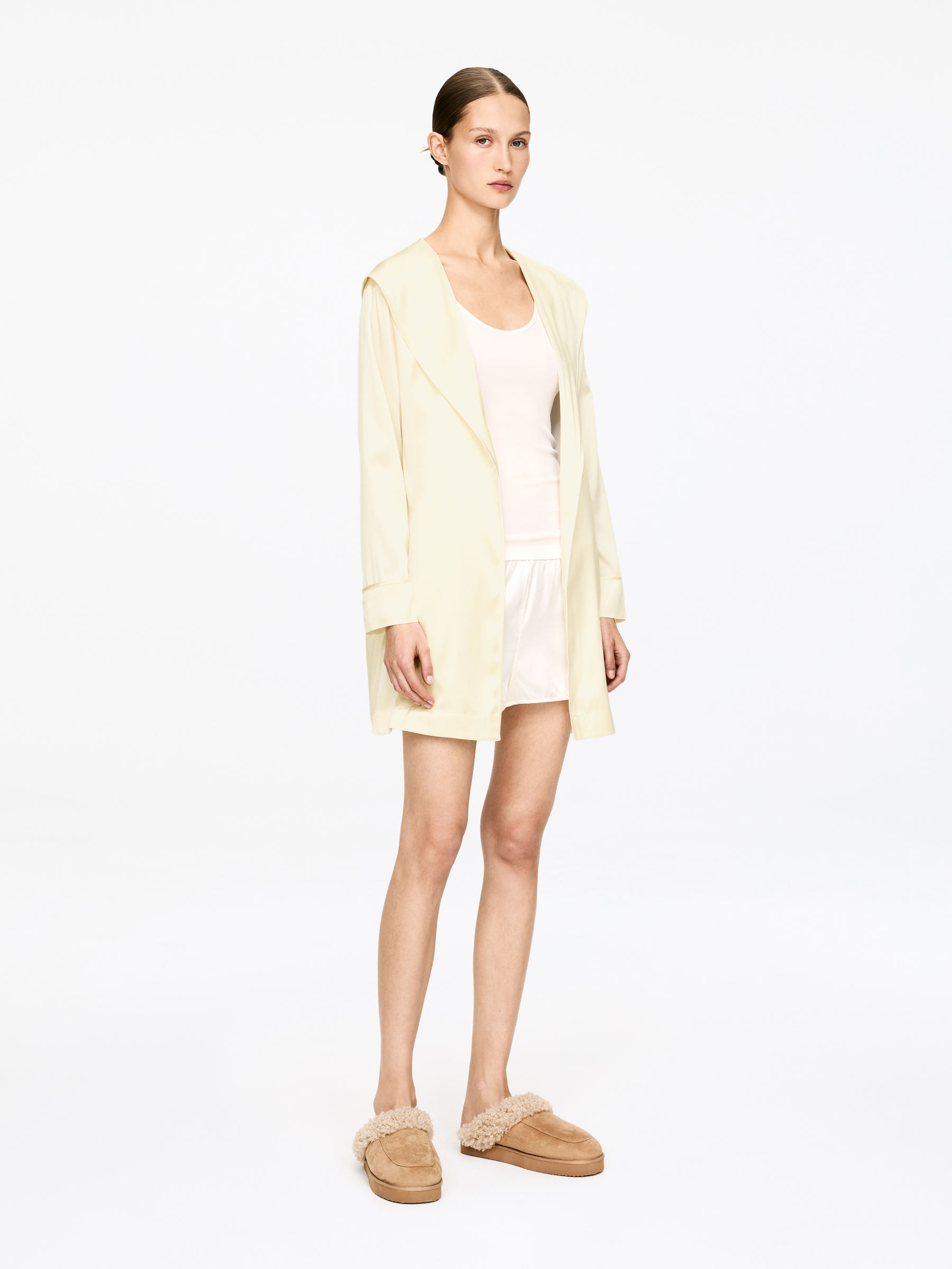 Stretchig morgonrock i siden - Off-white - Regular fit - Women - StillMedia/Lookbook - 5