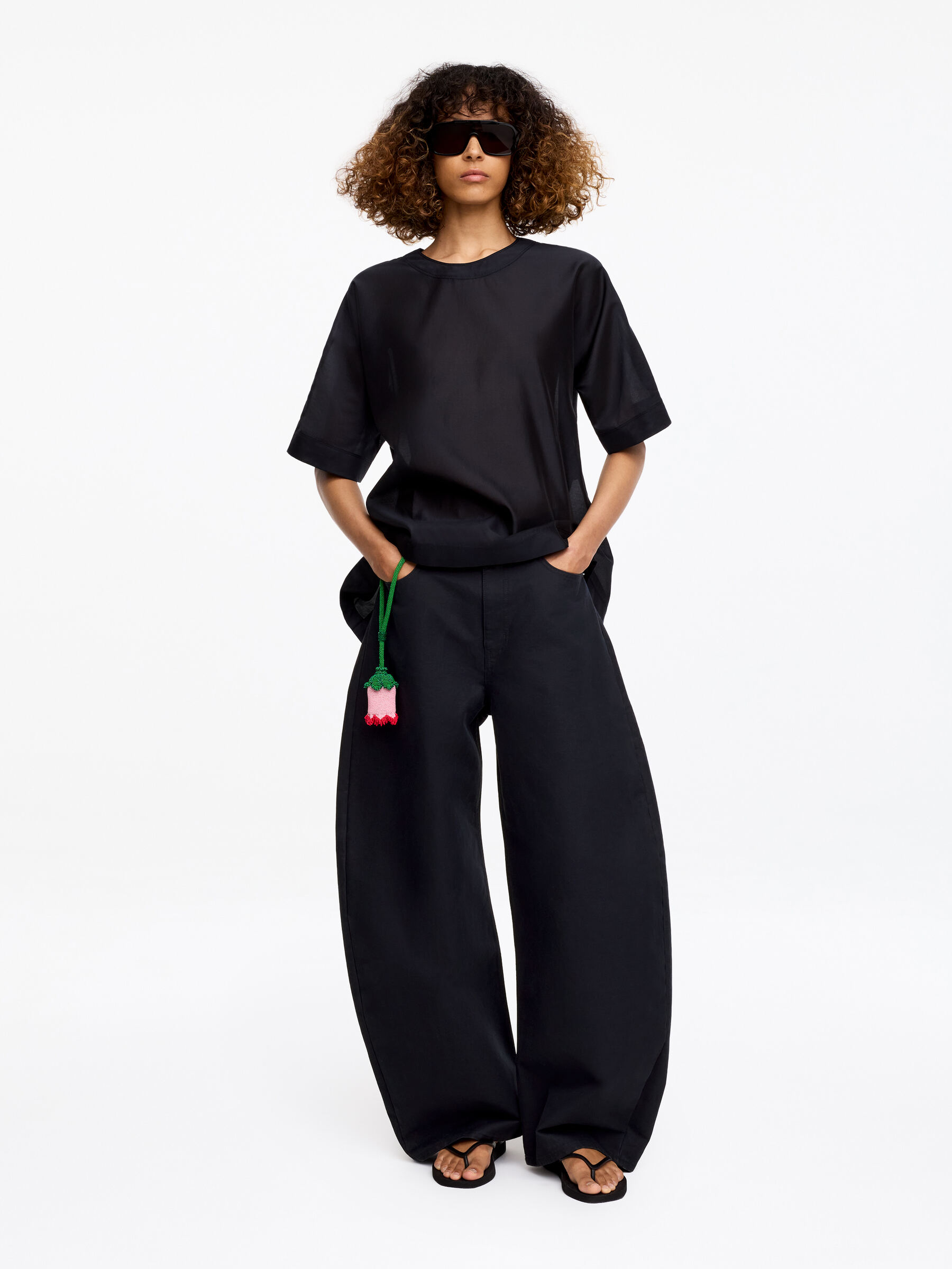 ARKET and Laila Gohar Sculptural Trousers - Dark Navy - Loose fit - Women - StillMedia/Lookbook - 3