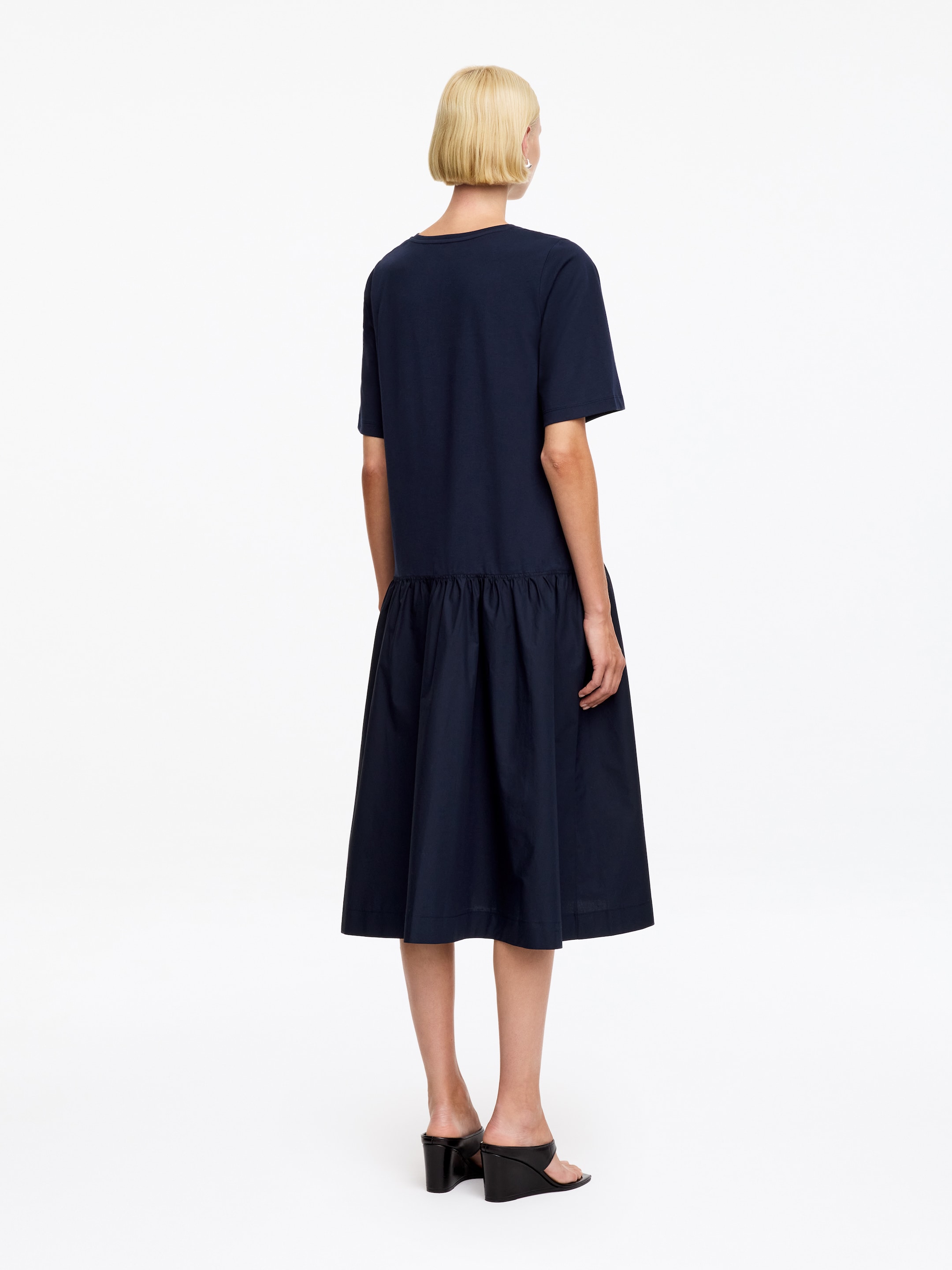 Midikleid mit V-Ausschnitt - Navy - Regular Fit - Damen - StillMedia/Lookbook - 2
