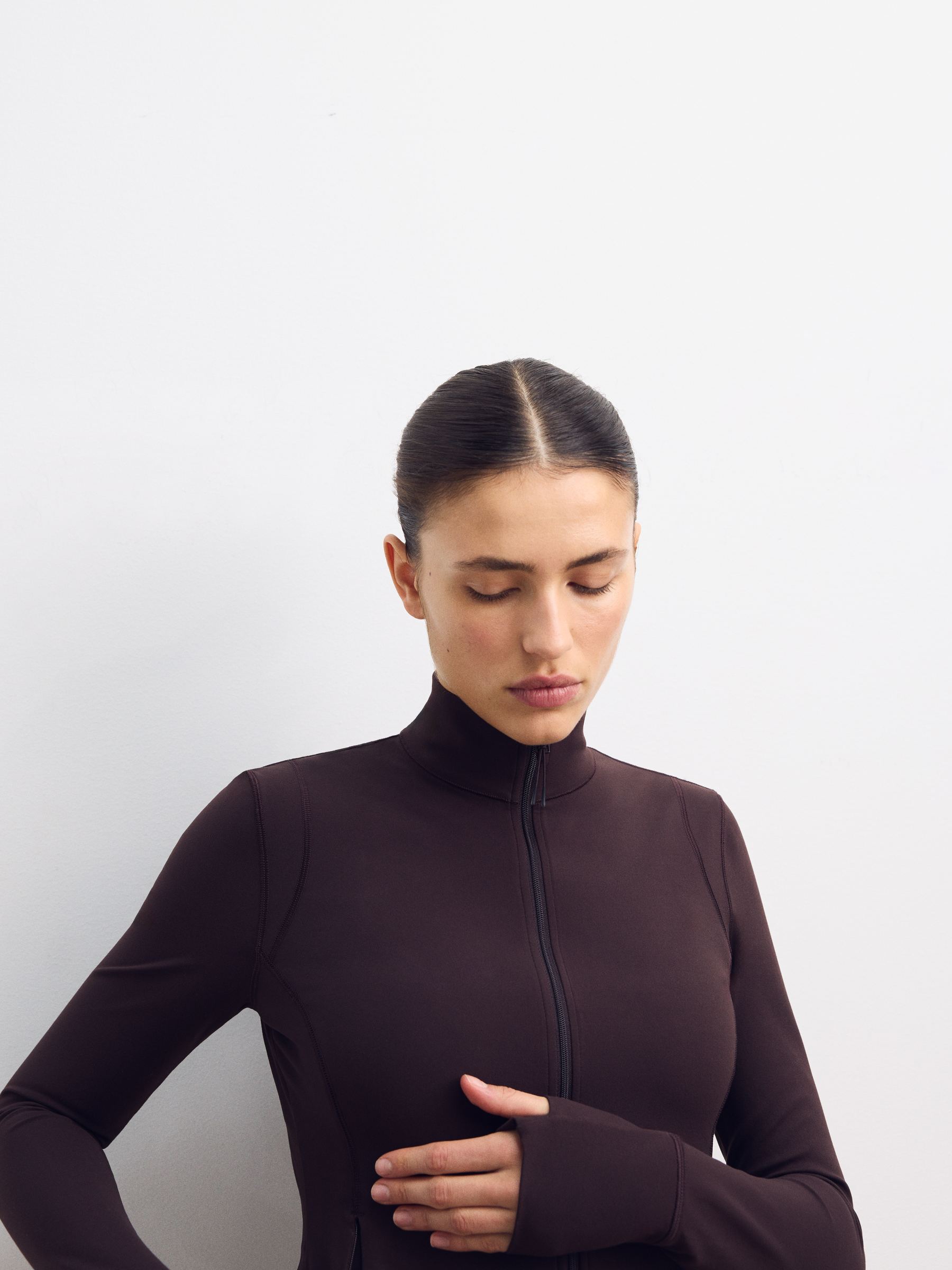 Soft Stretch Zip Jacket - Dark Brown - Slim fit - Women - StillMedia/Environmental - 1