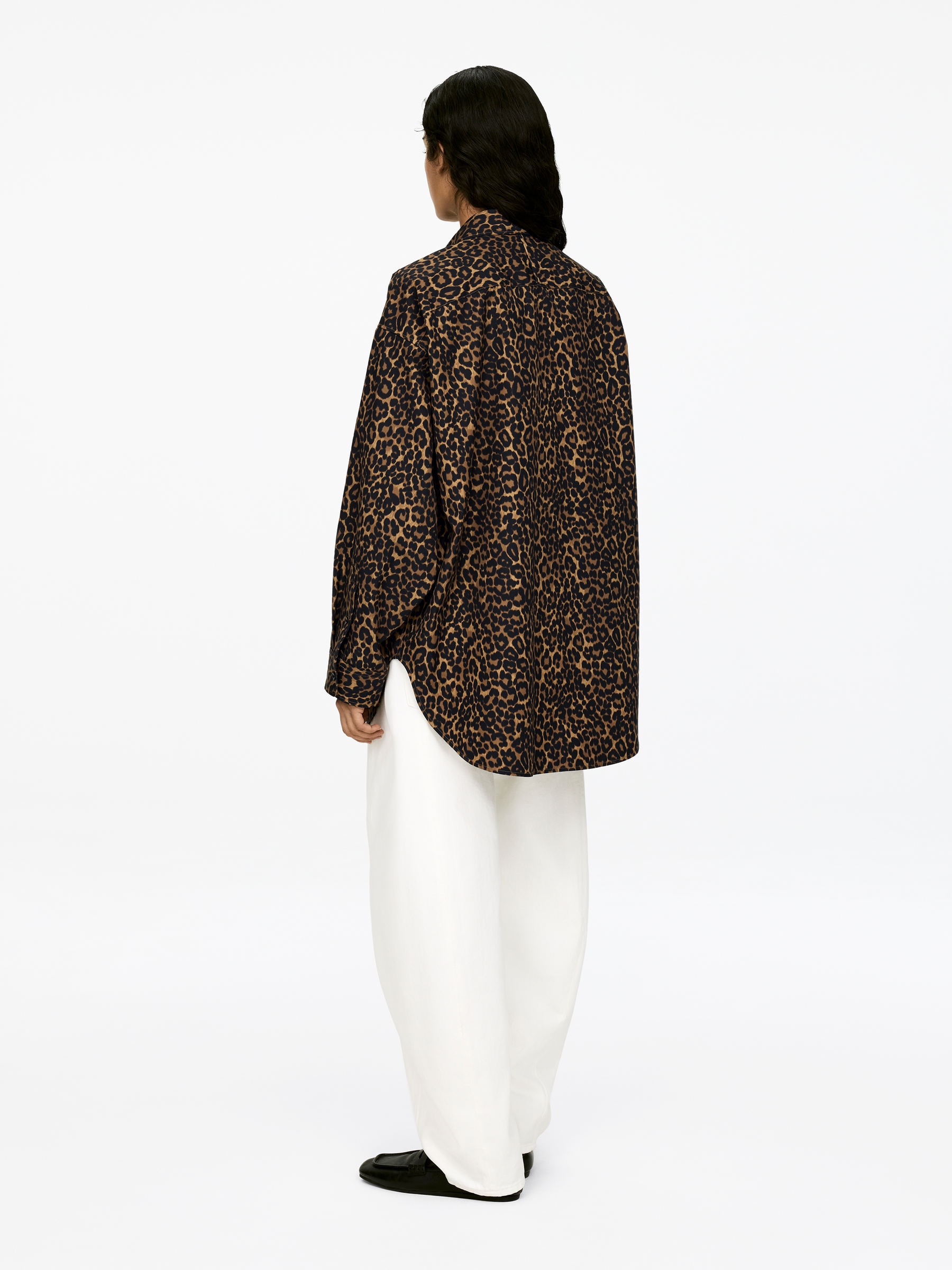 Batwing-Sleeve Shirt - Brown/Black - Oversized - Women - StillMedia/Lookbook - 3