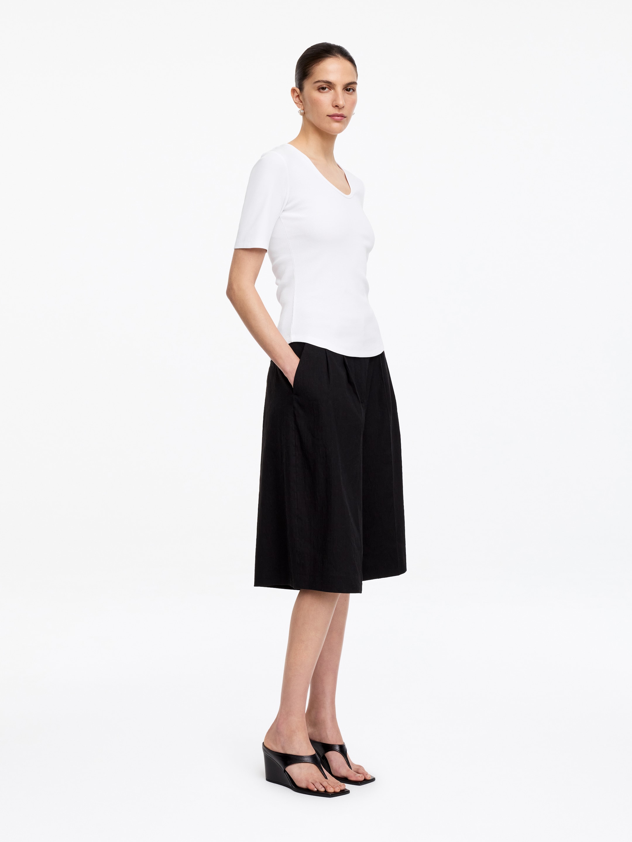 Ribbed T-Shirt - White - Slim fit - Women - StillMedia/Lookbook - 12