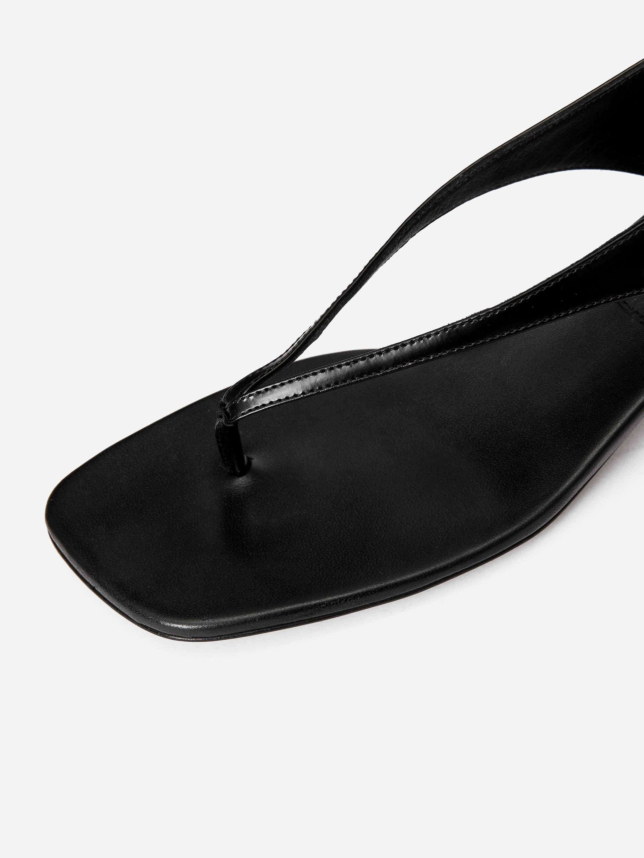 Leather Thong Sandals - Black - Women - StillMedia/DescriptiveDetail - 5