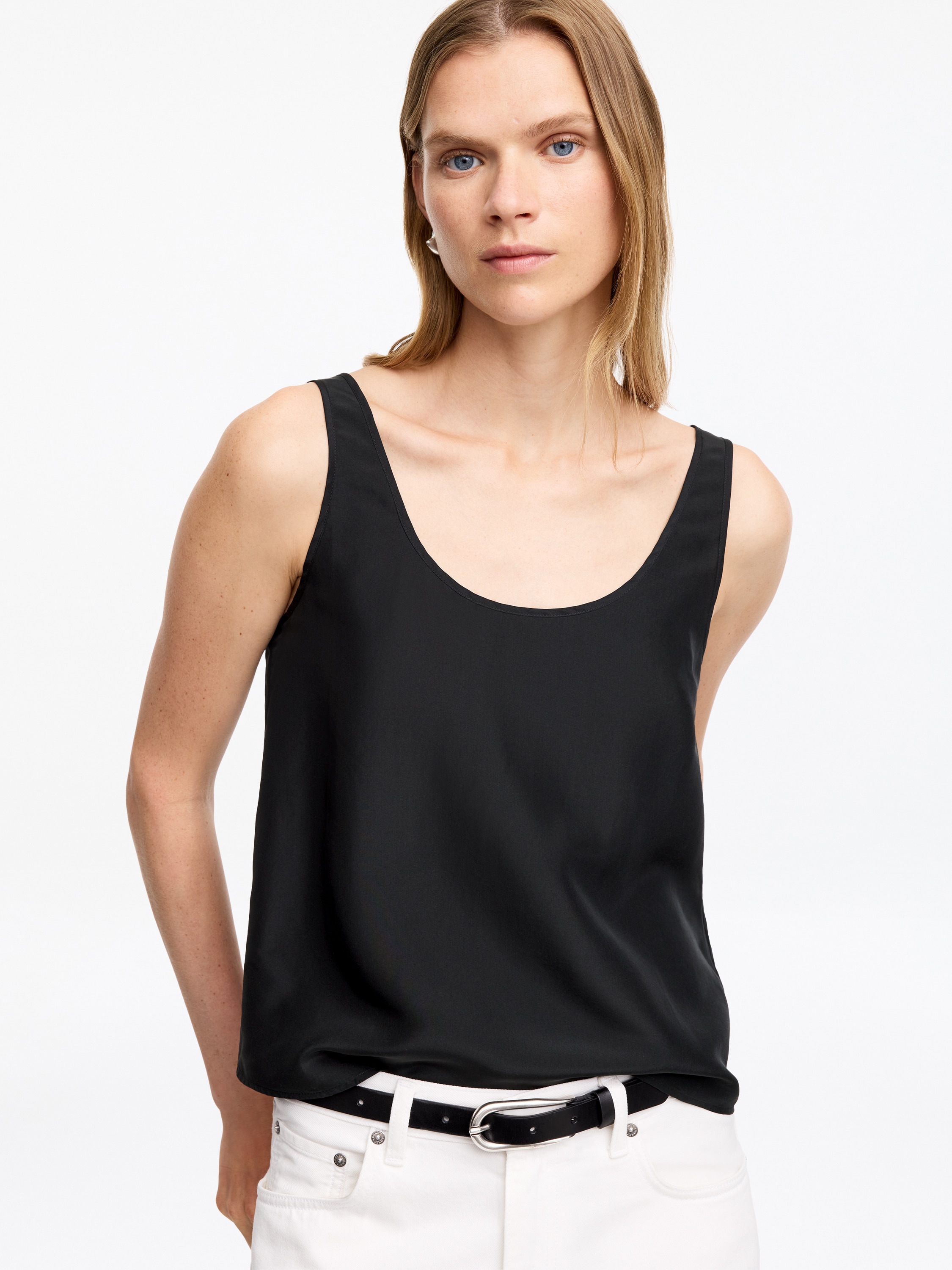 Silk Tank Top – Black – ARKET NL