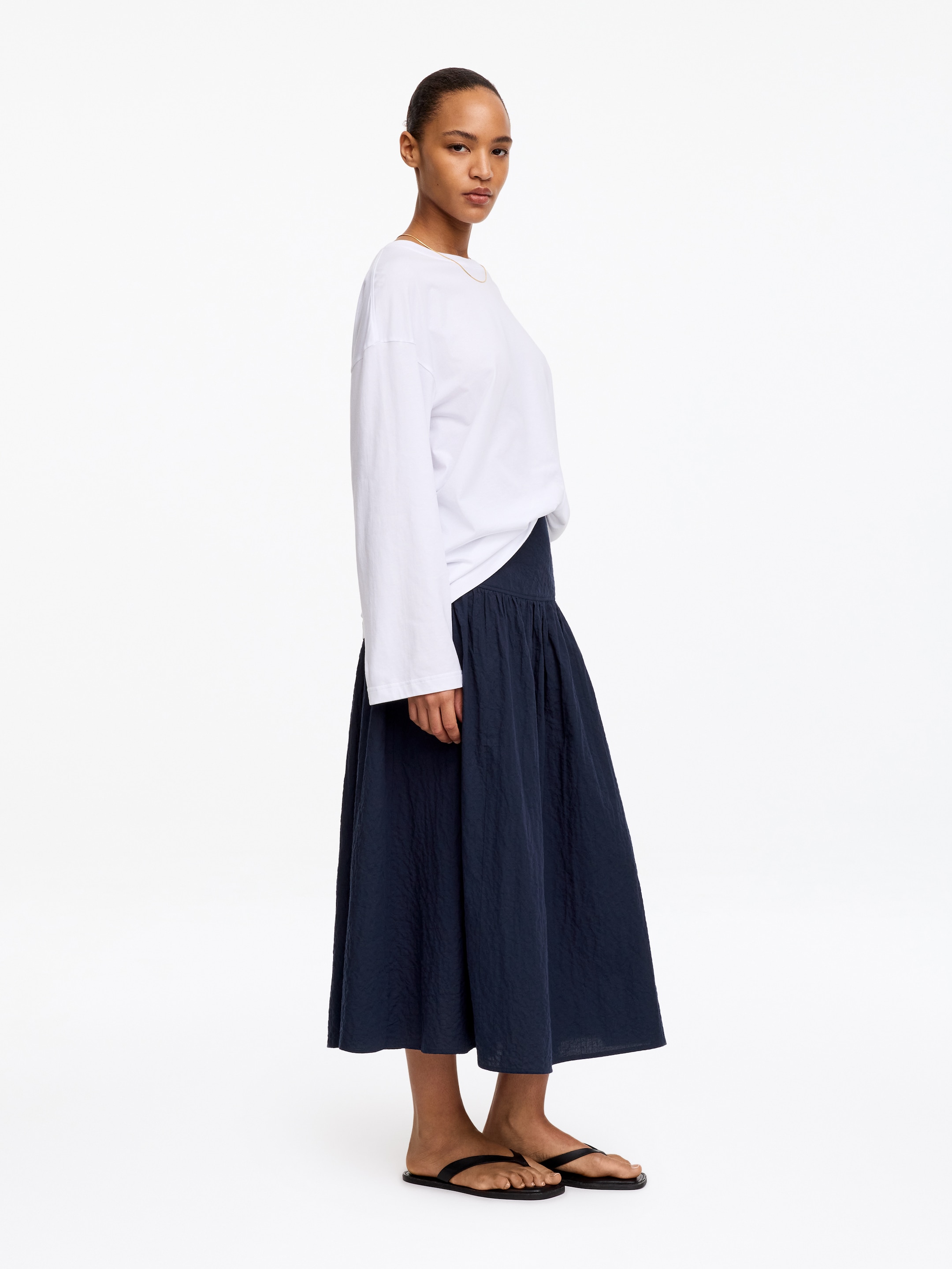 Midirock aus Seersucker - Dunkelblau - Regular Fit - Damen - StillMedia/Lookbook - 5