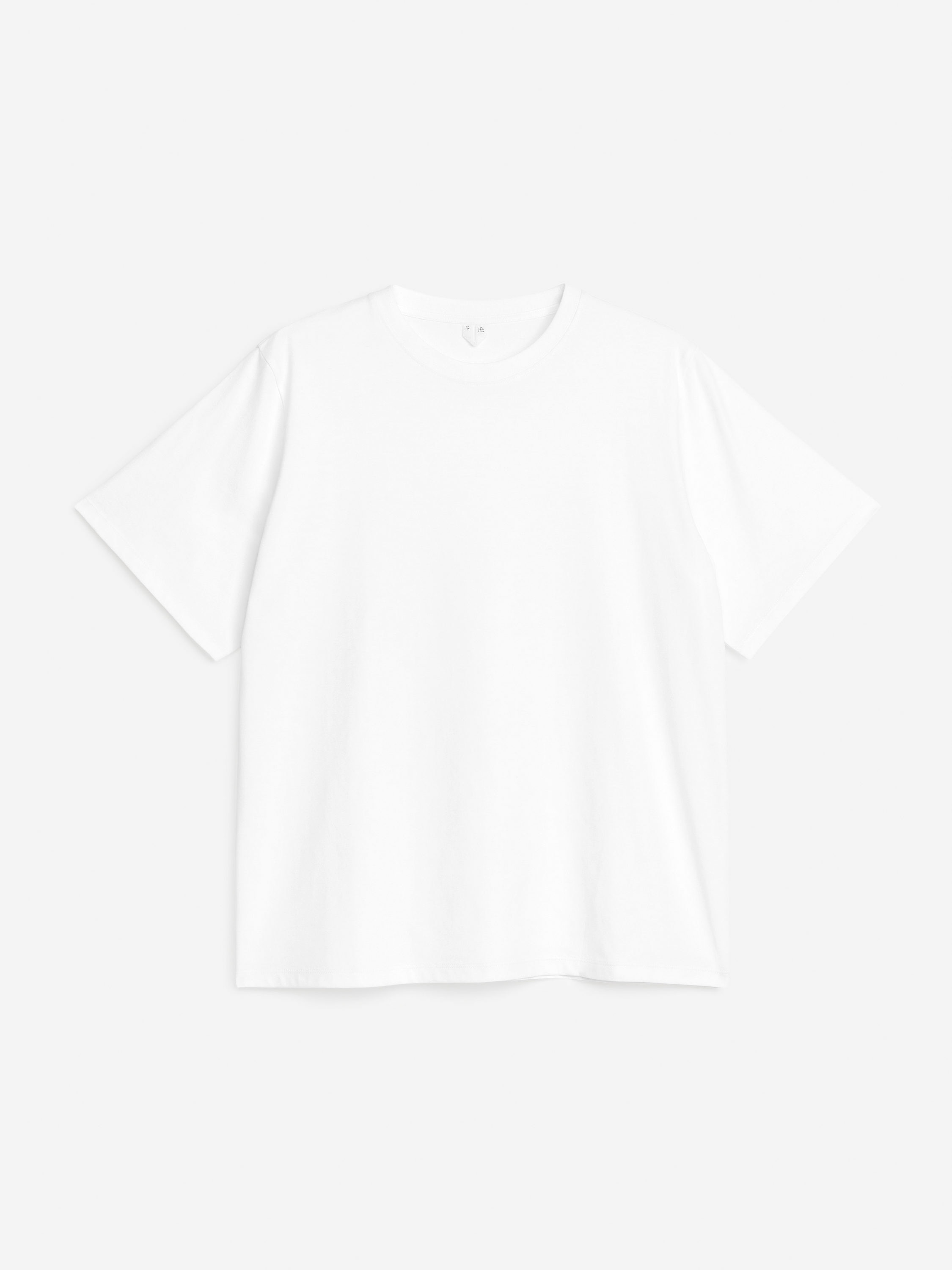 Oversized T-Shirt - White - Oversized - Women - StillMedia/DescriptiveStillLife - 1