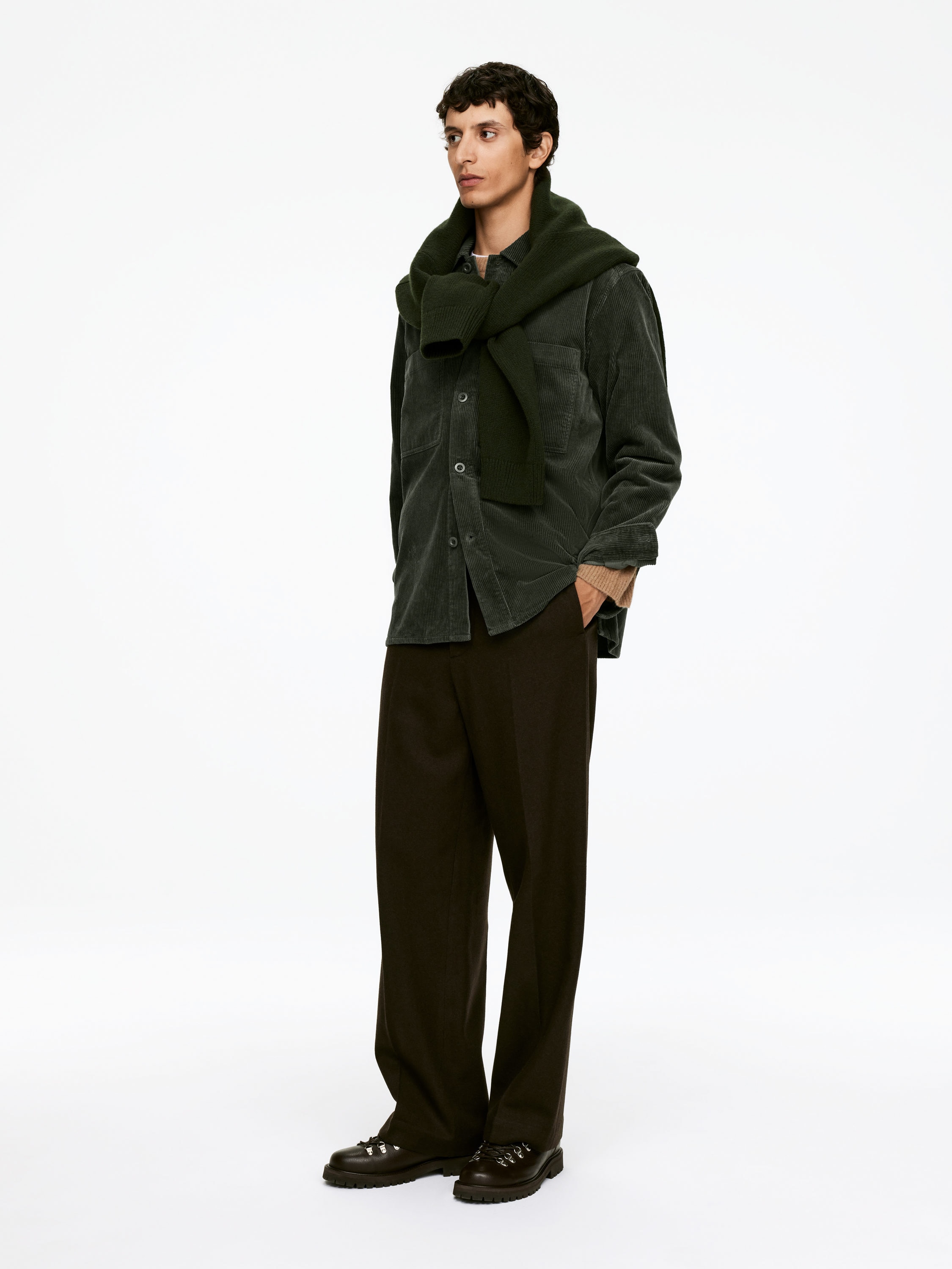 Corduroy Overshirt - Khaki Green - Regular fit - Men - StillMedia/Lookbook - 5