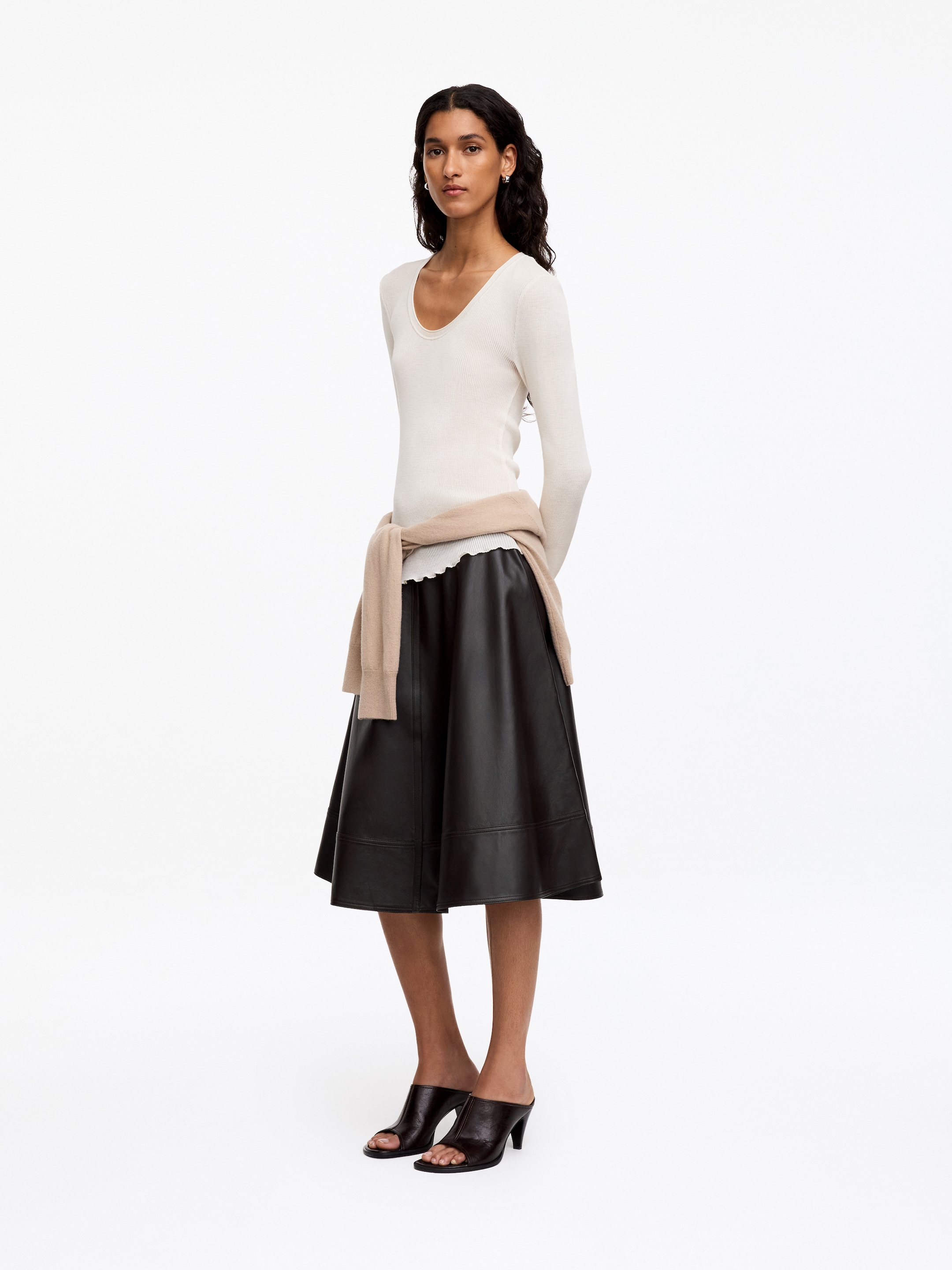 A-Line Leather Skirt - Dark Brown - Regular fit - women - StillMedia/Lookbook - 3
