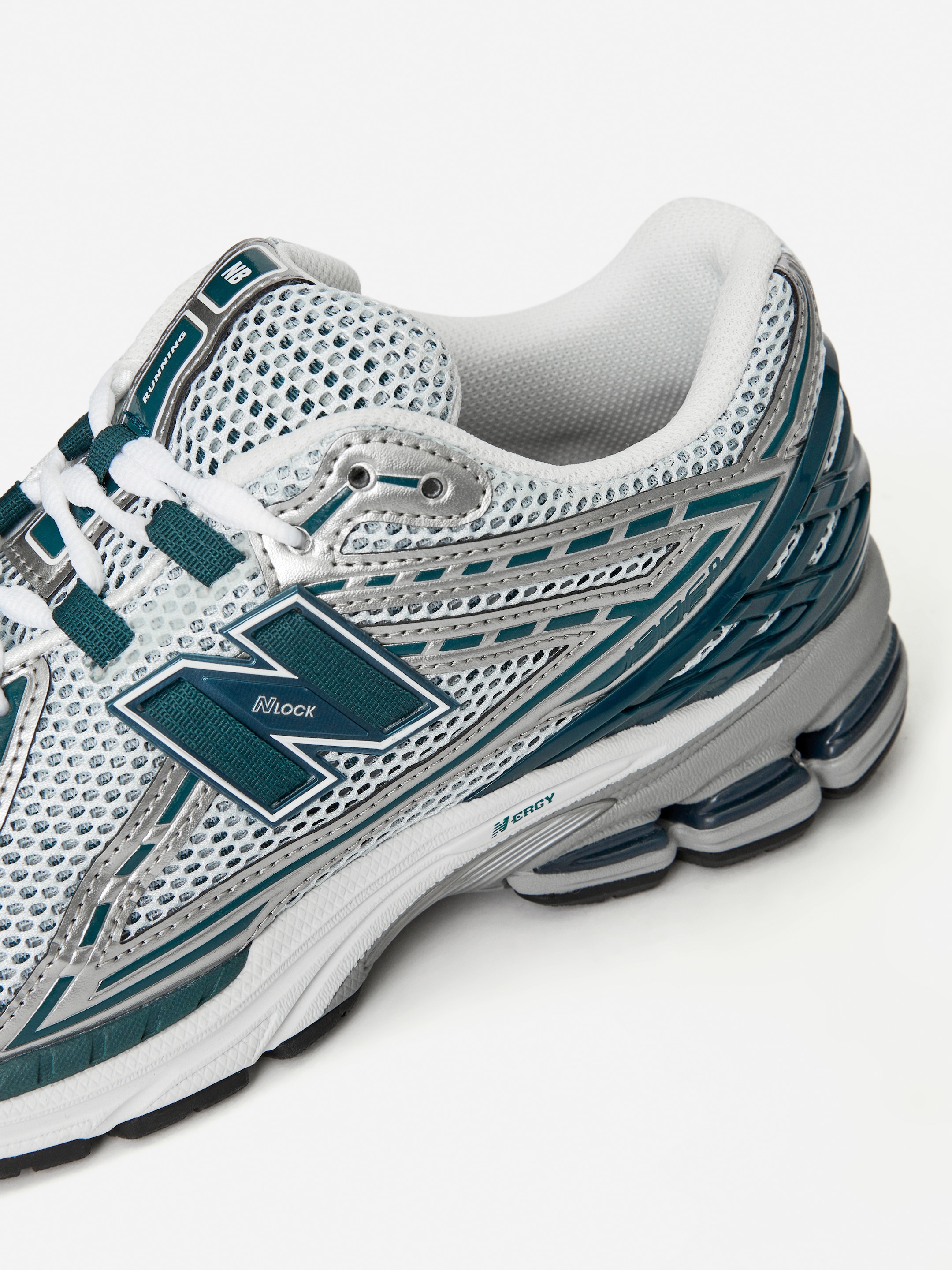 New Balance 1906R Trainers - Silver - Men - StillMedia/DescriptiveDetail - 2