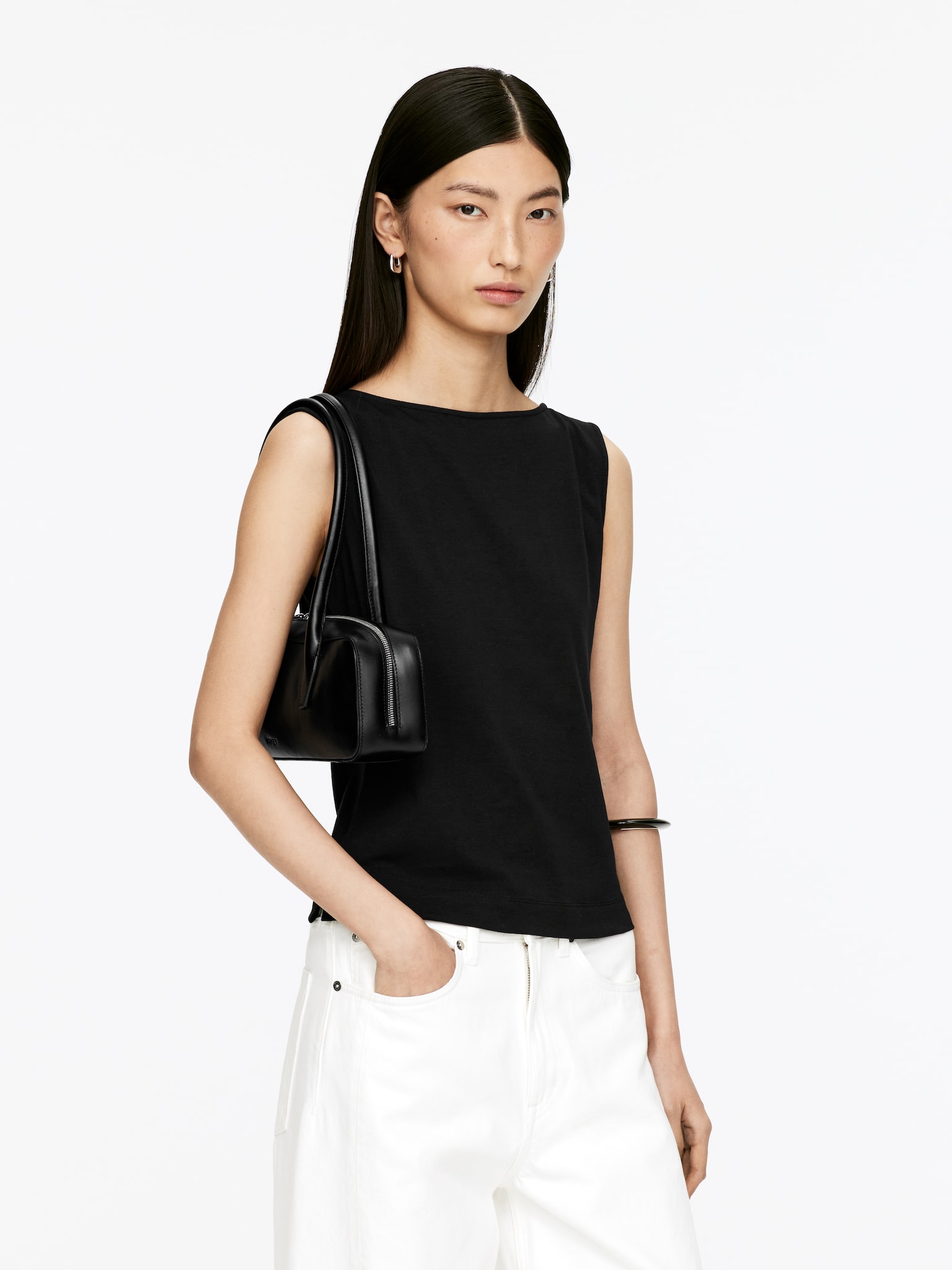 Top s lodičkovým výstrihom - Čierna/White/Black/Hrdzavá