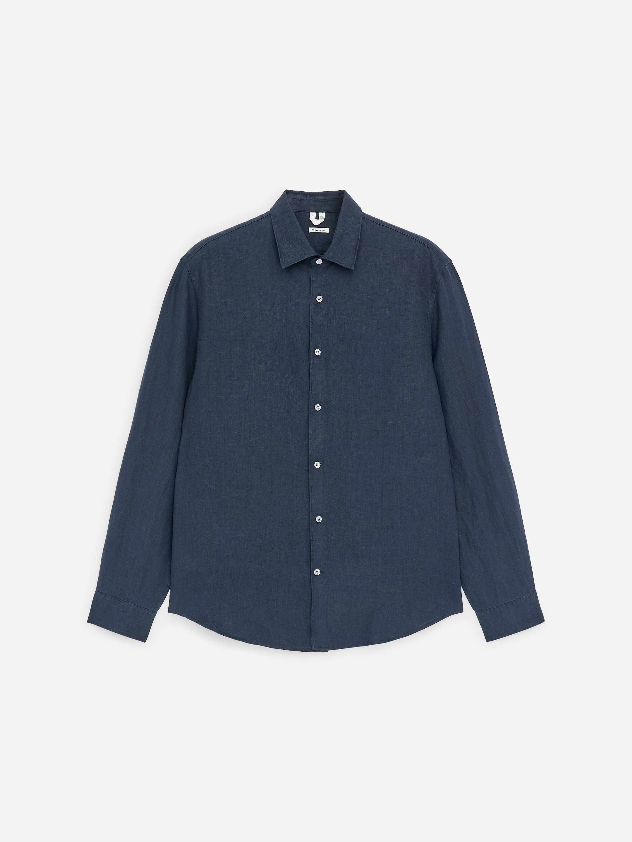 Camisa de lino de corte regular - Azul oscuro - Corte estándar - Men - StillMedia/DescriptiveStillLife - 1