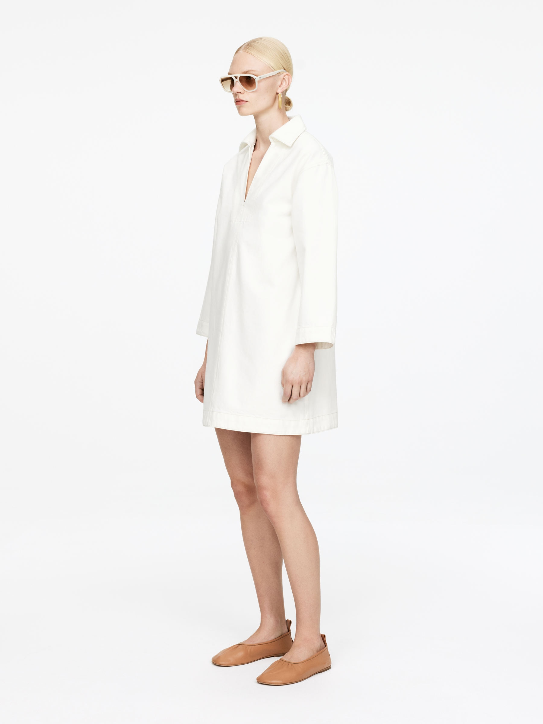 Denim Tunic - White - Loose fit - Women - StillMedia/Lookbook - 3