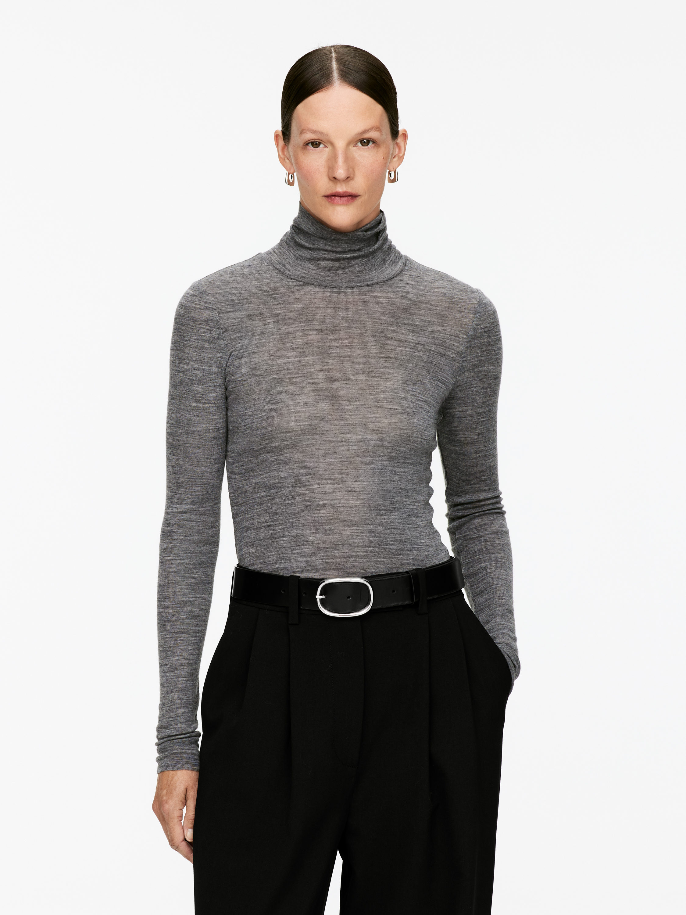 Roll-Neck Wool Top - Grey - Slim fit - Women - StillMedia/Lookbook - 4