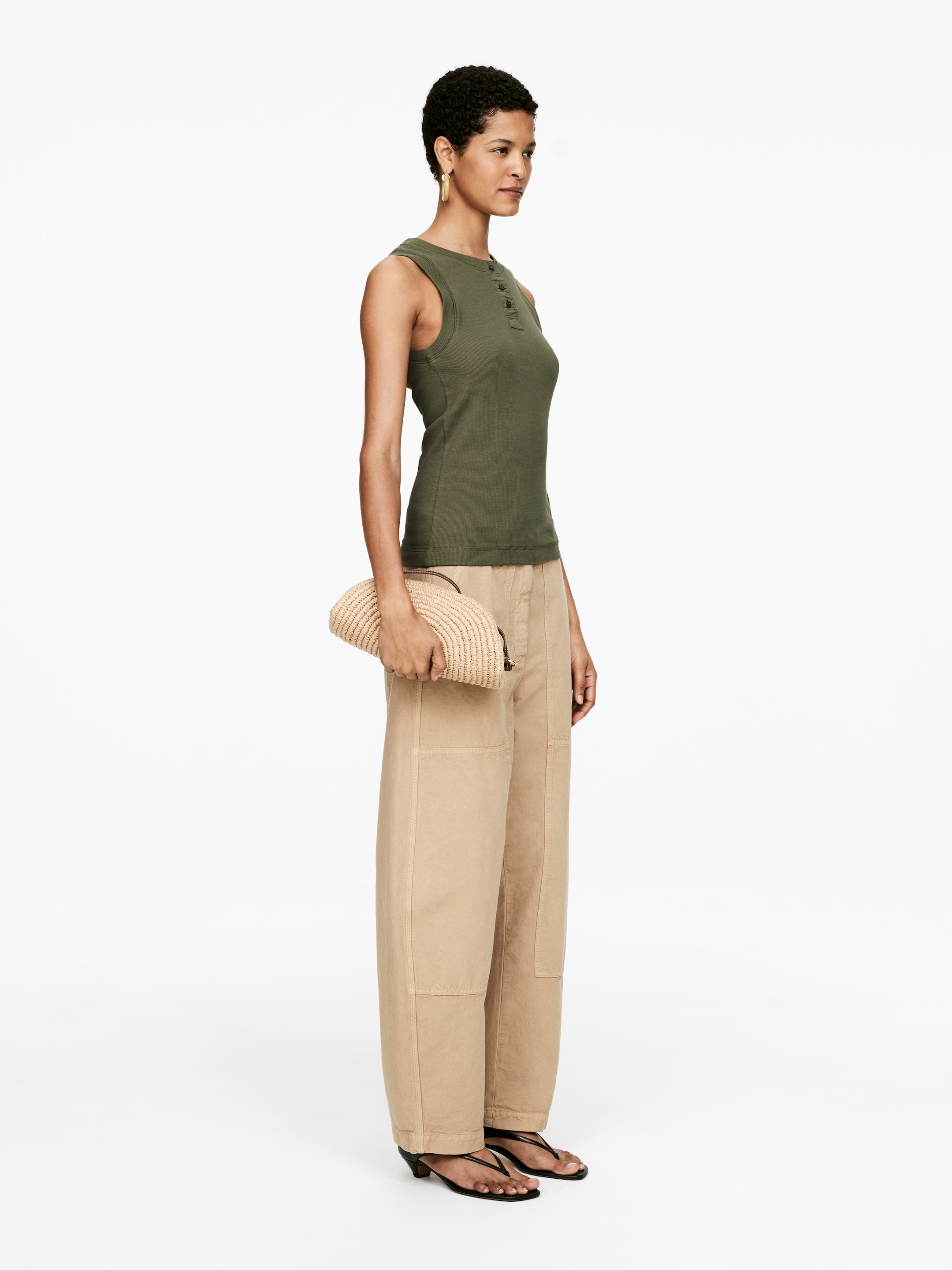 Größeres Bild ansehen: Geripptes Tanktop - Khaki - Ladies | H&M DE 2