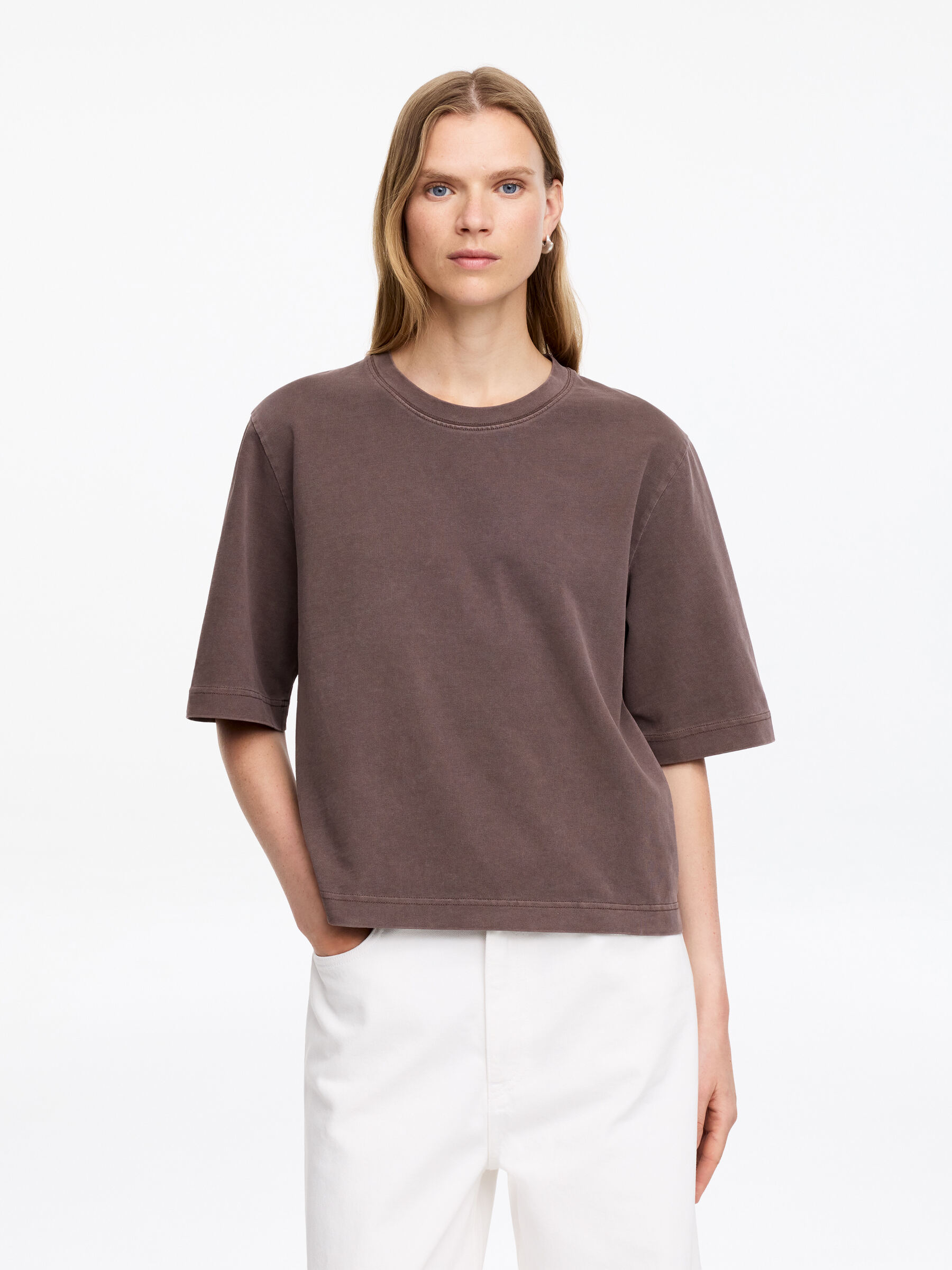 T-shirt signature carré - Marron - Relaxed fit - Femme - StillMedia/Lookbook - 6
