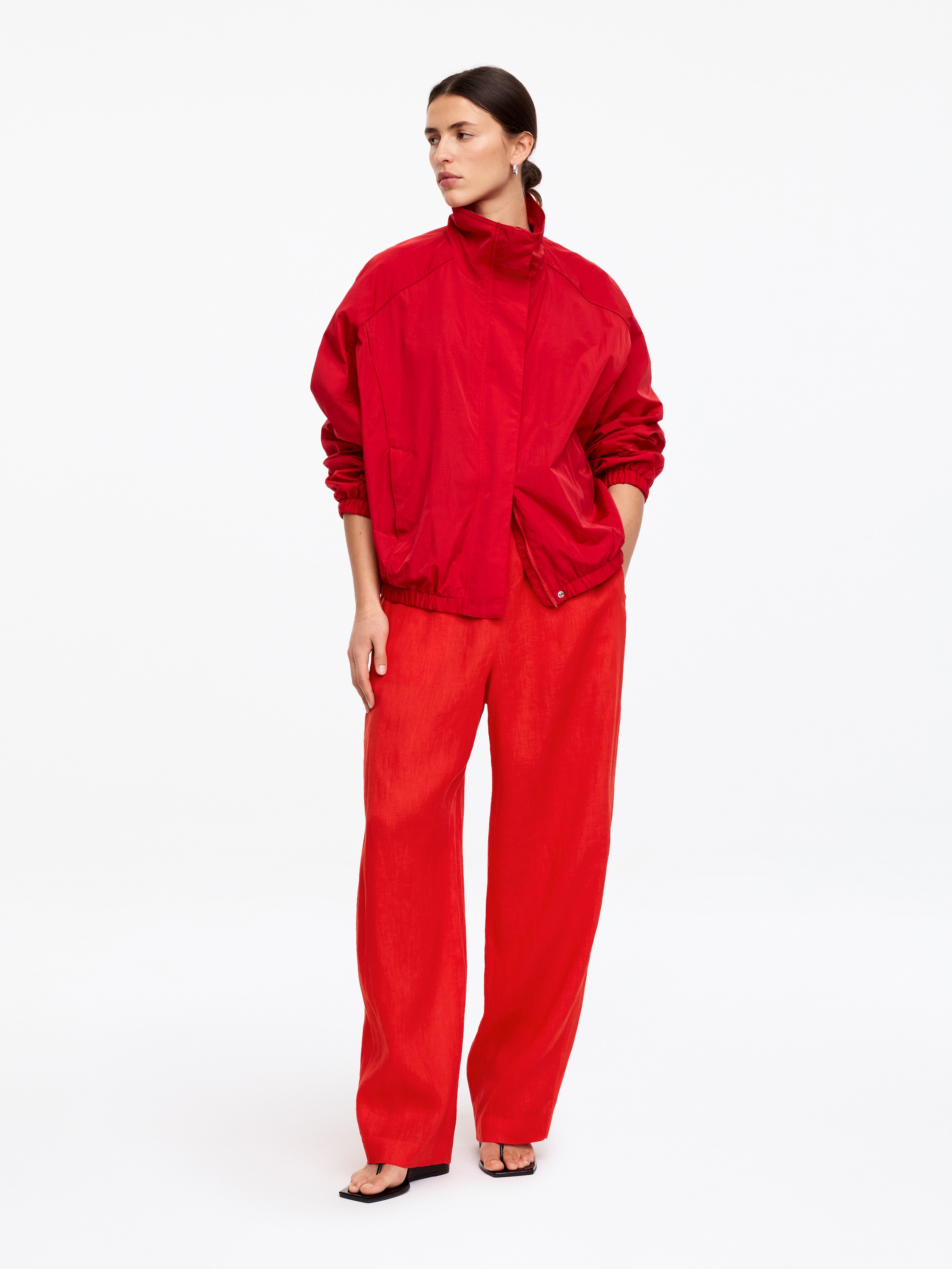 Barrel Linen Trousers - Red - Relaxed fit - Women - StillMedia/Lookbook - 3