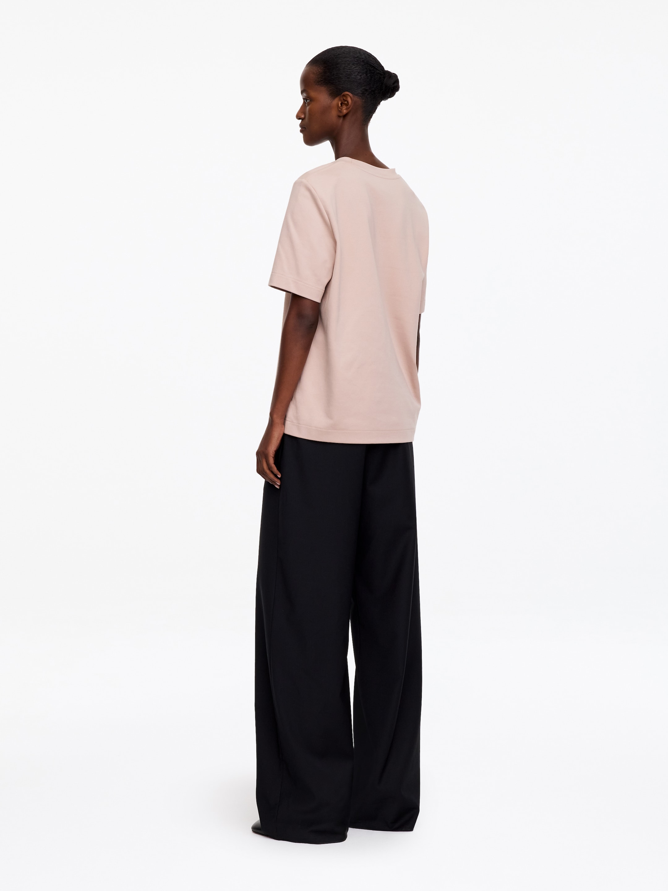 Signature Constructed T-Shirt - Dusty Pink - Regular fit - women - StillMedia/Lookbook - 6
